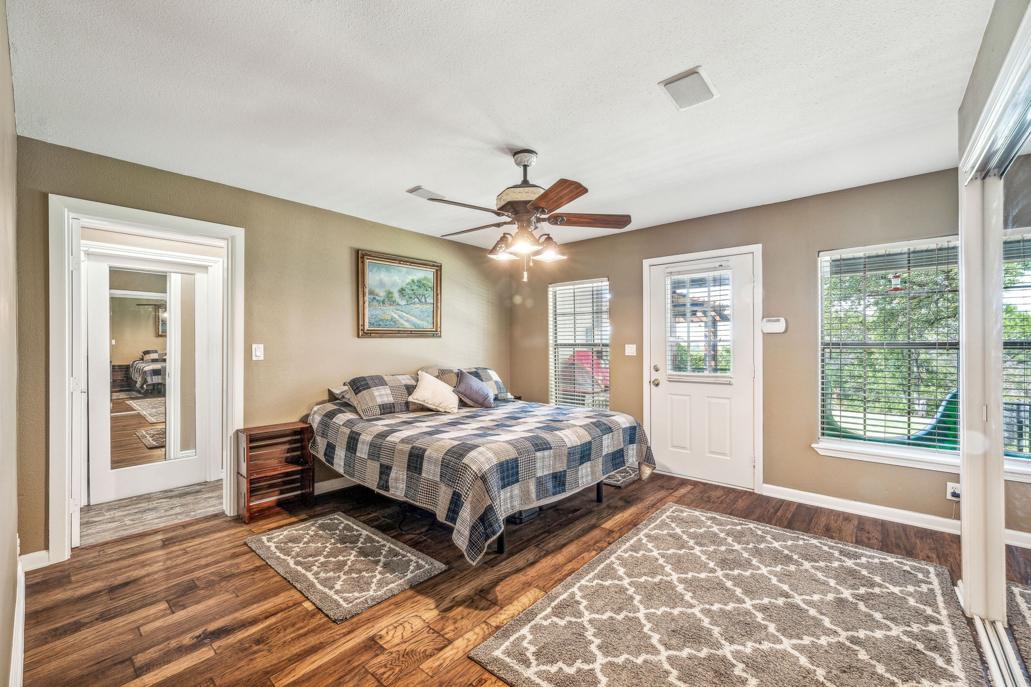 1433 County Road 306a