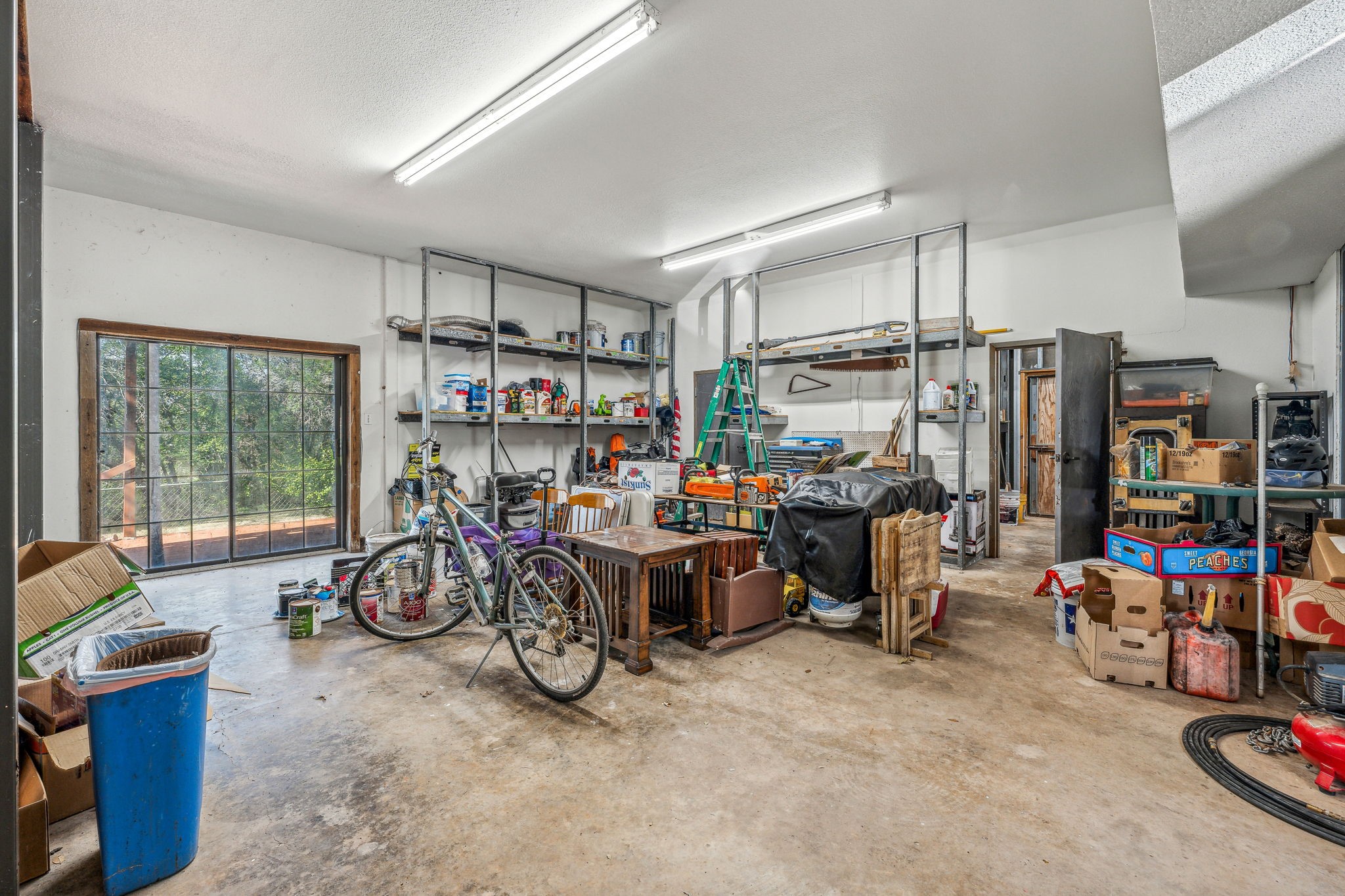 1433 County Road 306a
