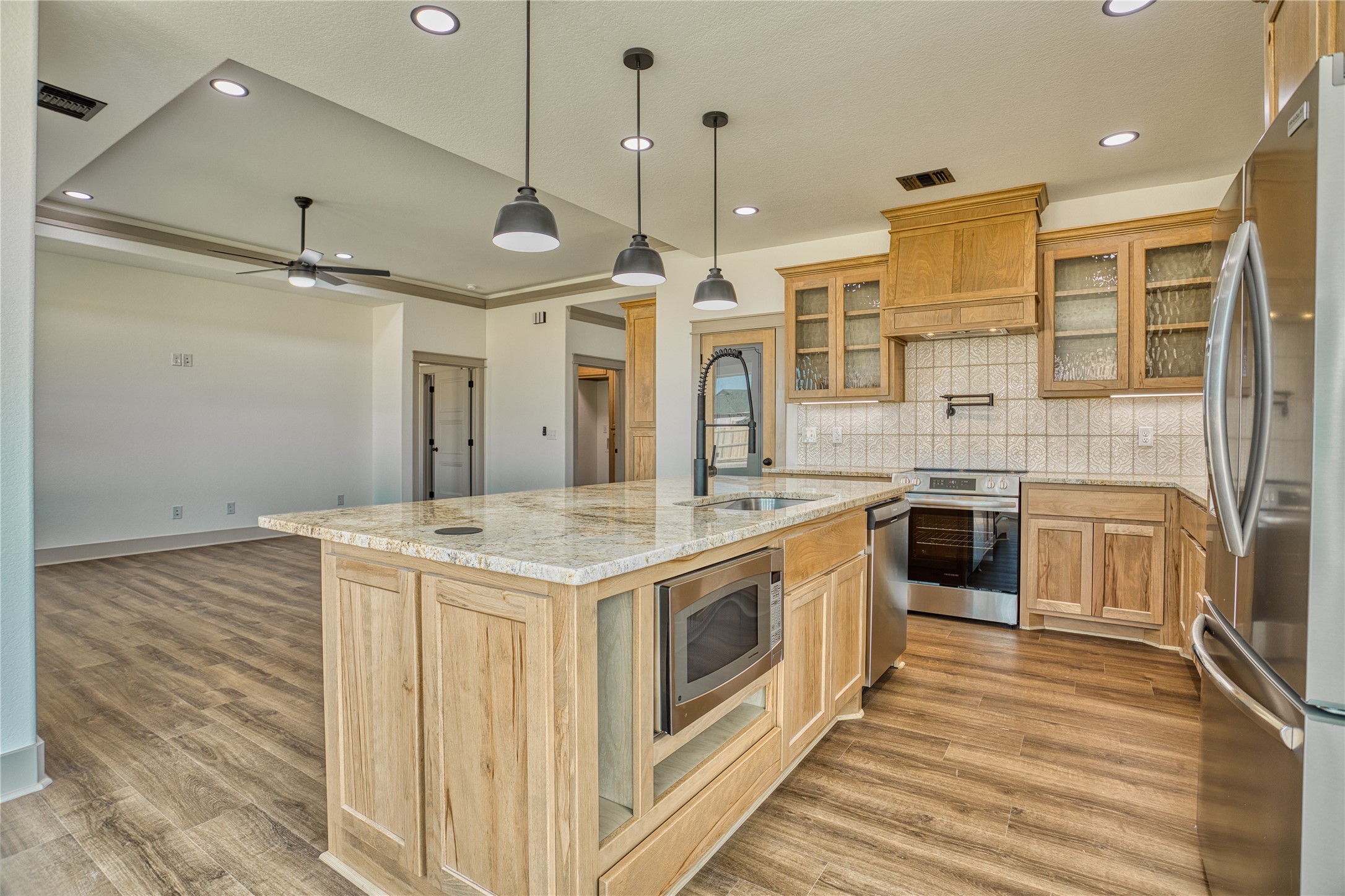 1037 Private Road 41