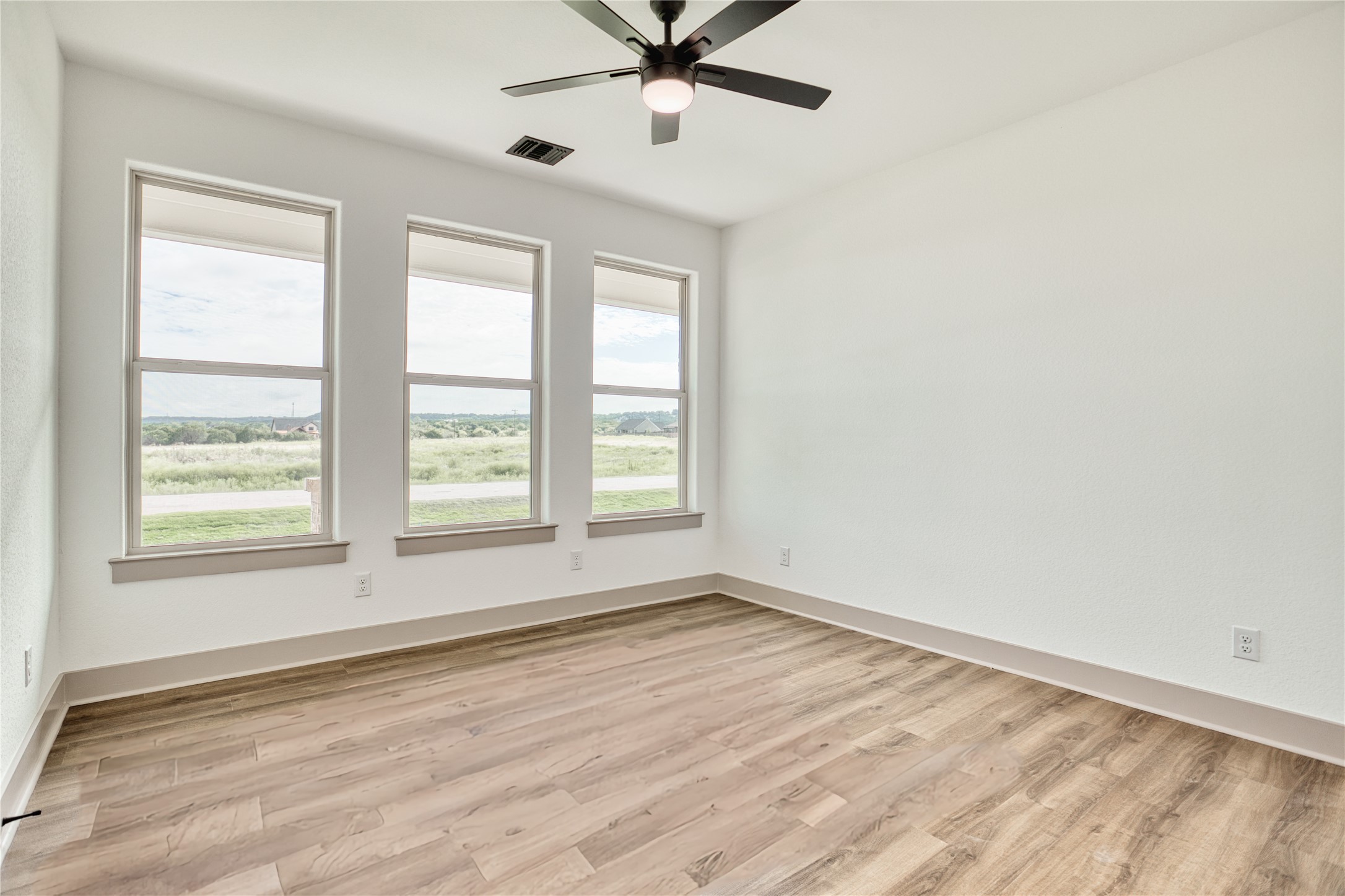 1037 Private Road 41