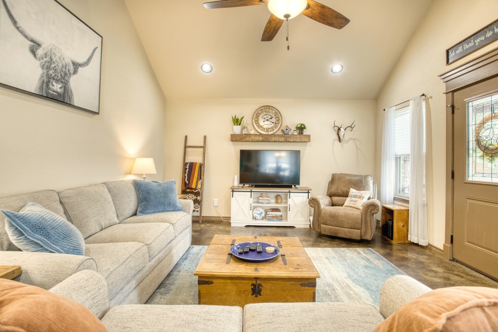 811 Corral Drive