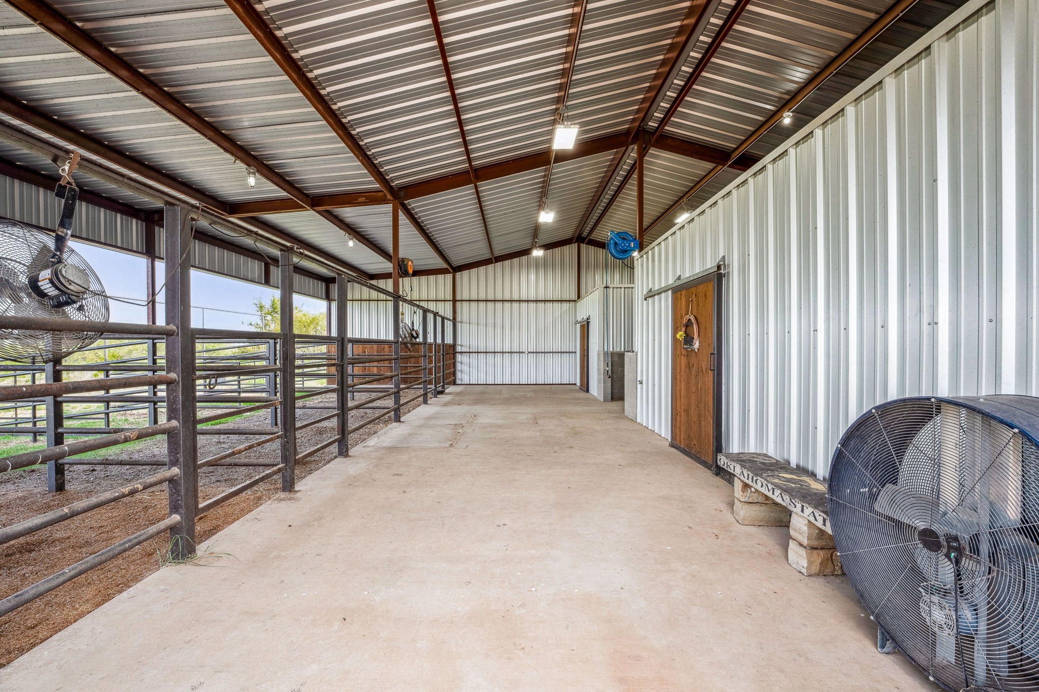 2401 Spirit Court