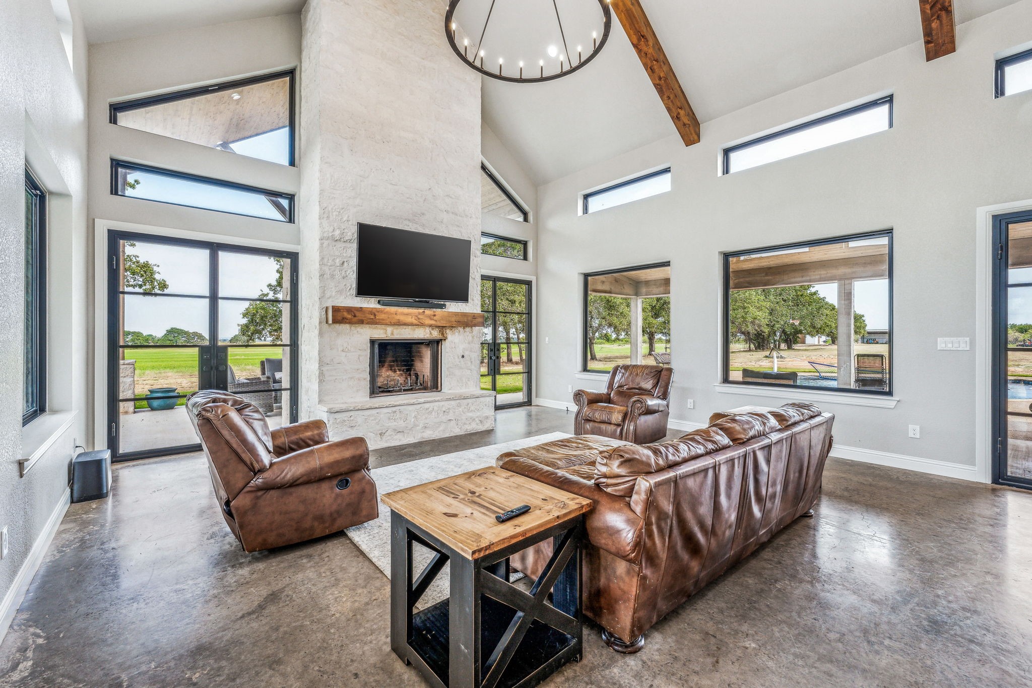 2401 Spirit Court