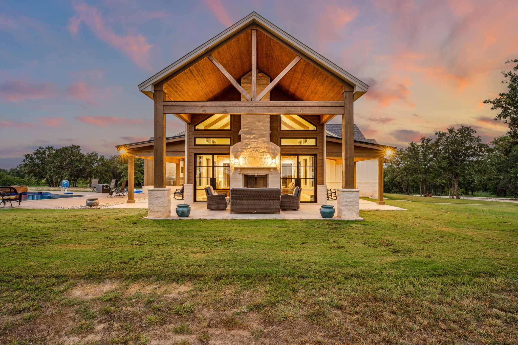 2401 Spirit Court