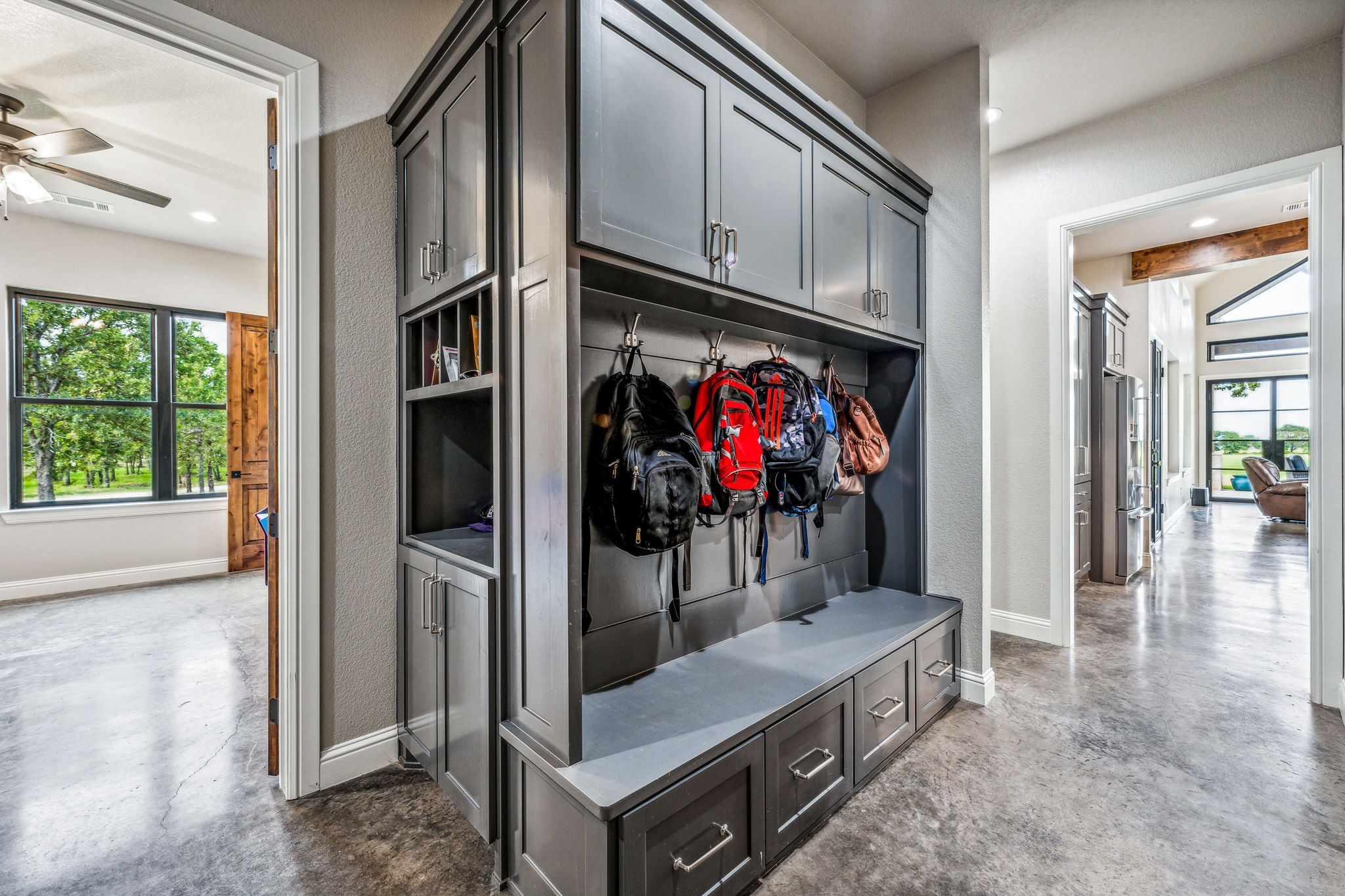 2401 Spirit Court