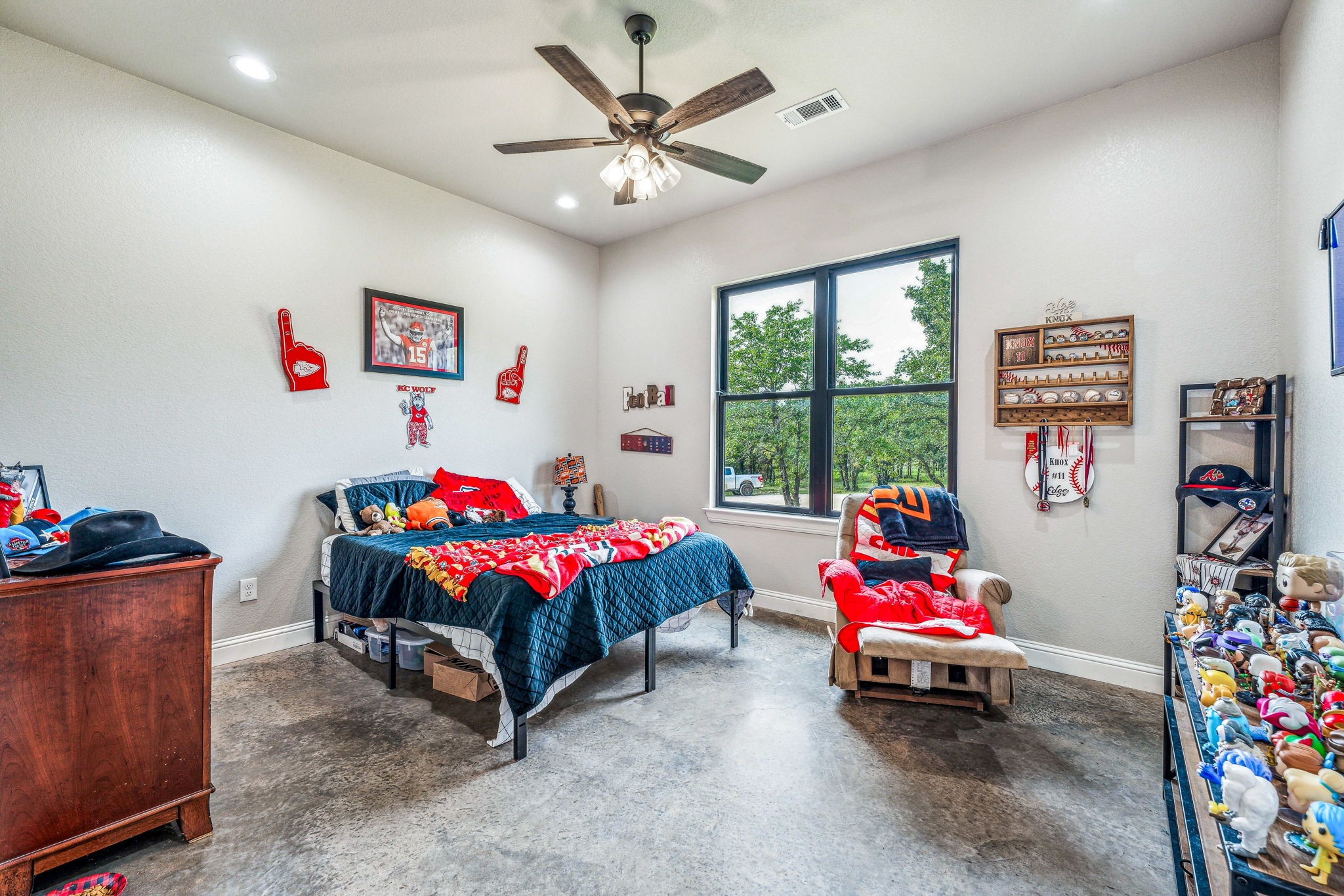 2401 Spirit Court