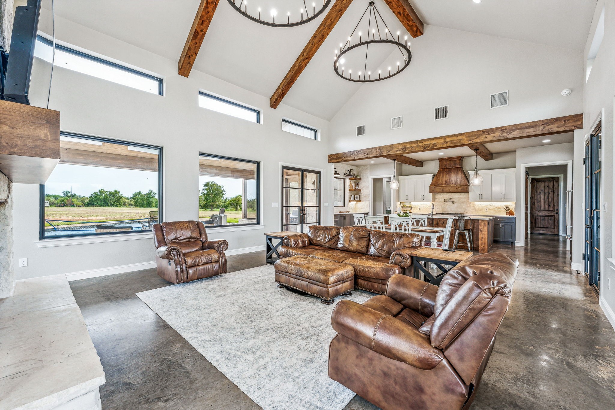 2401 Spirit Court