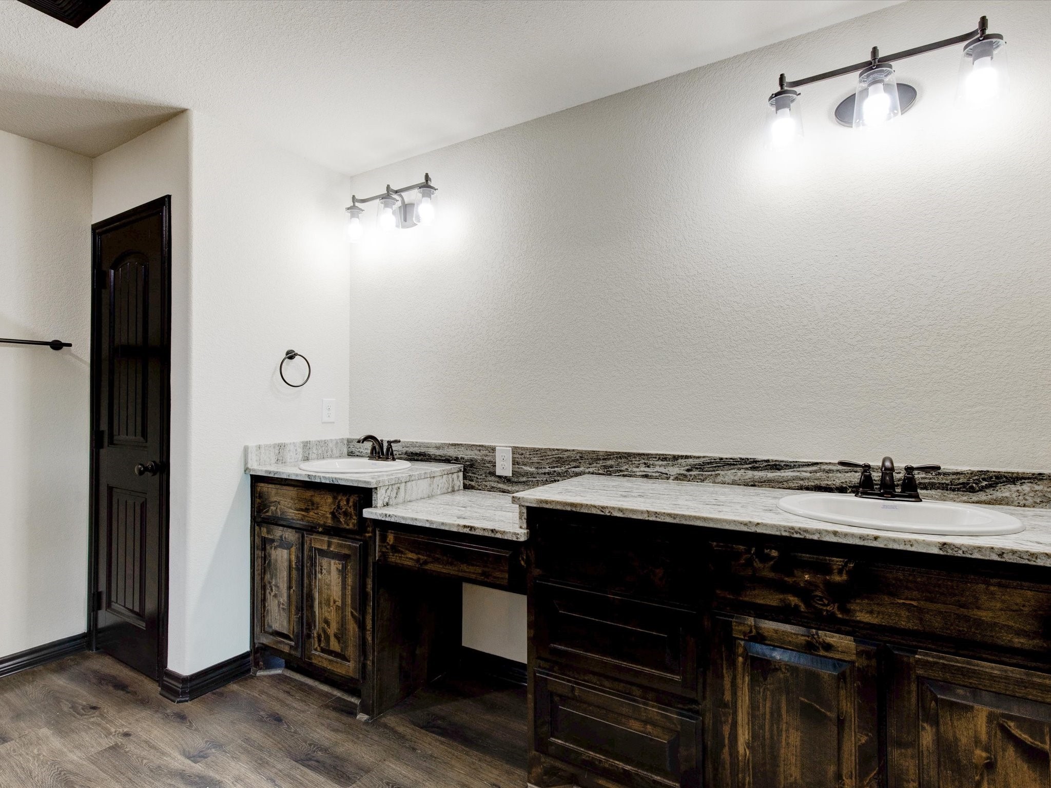 3110 Steepleridge Circle
