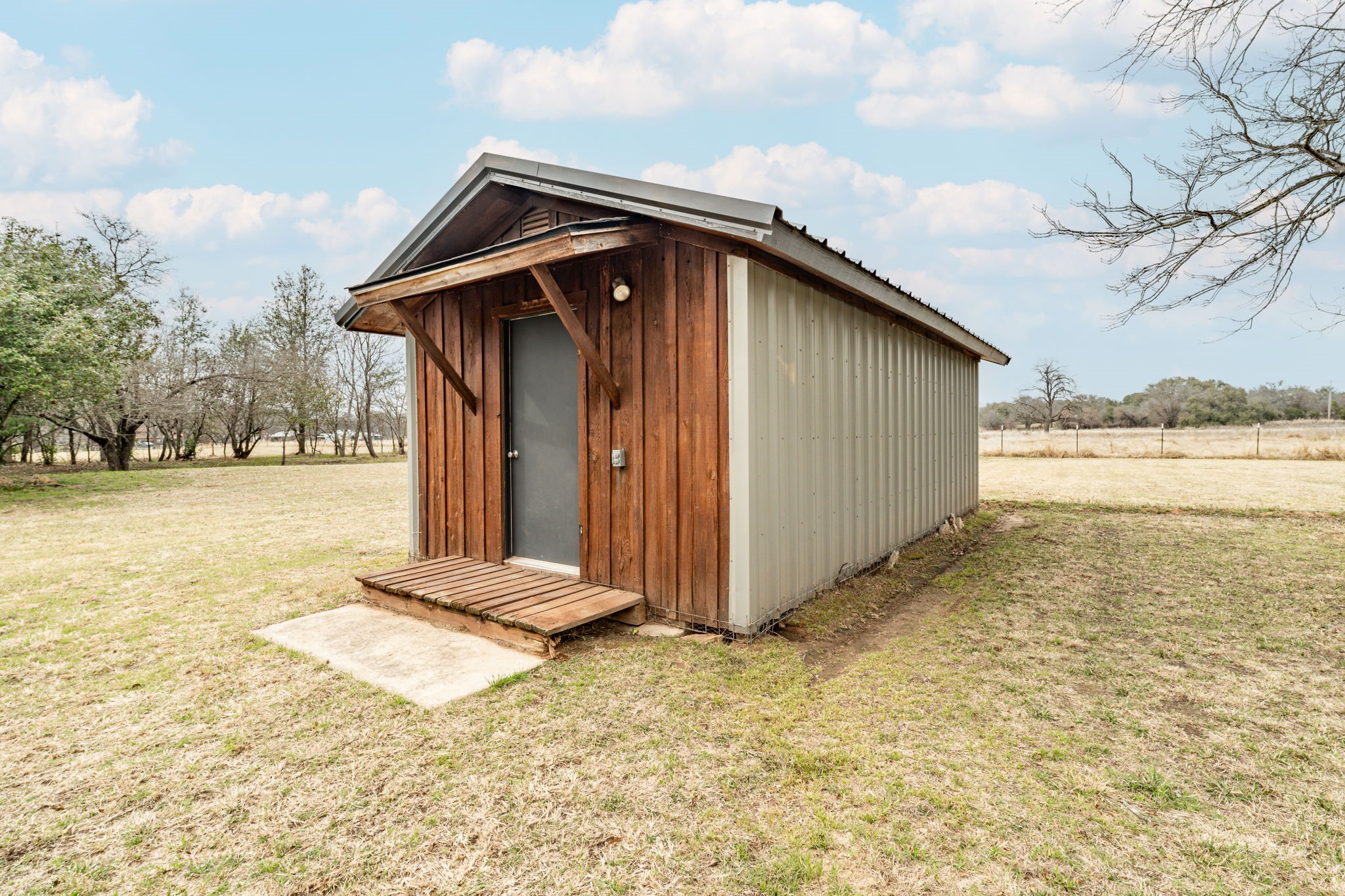 2622 N Highway 144