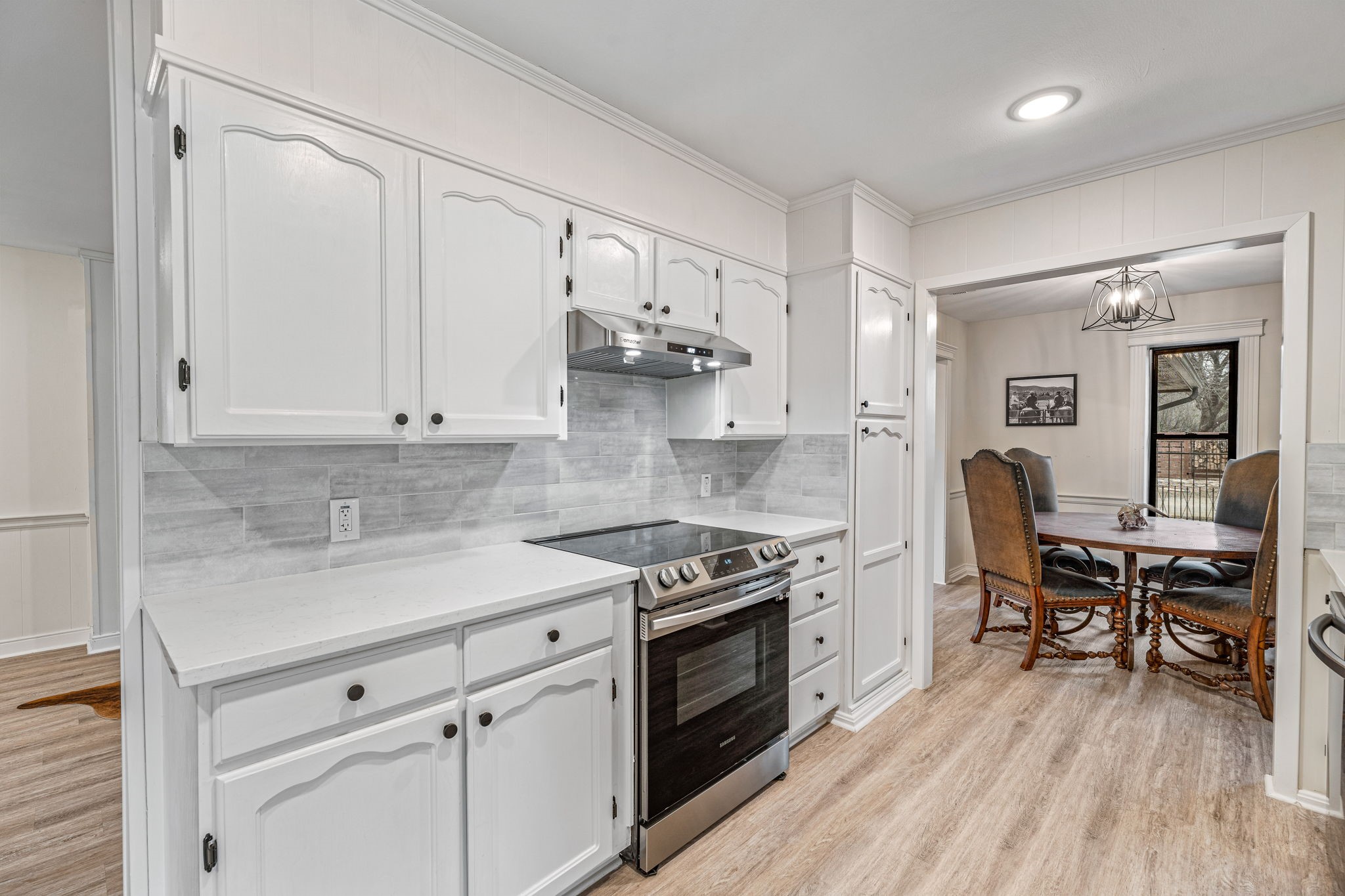 2622 N Highway 144