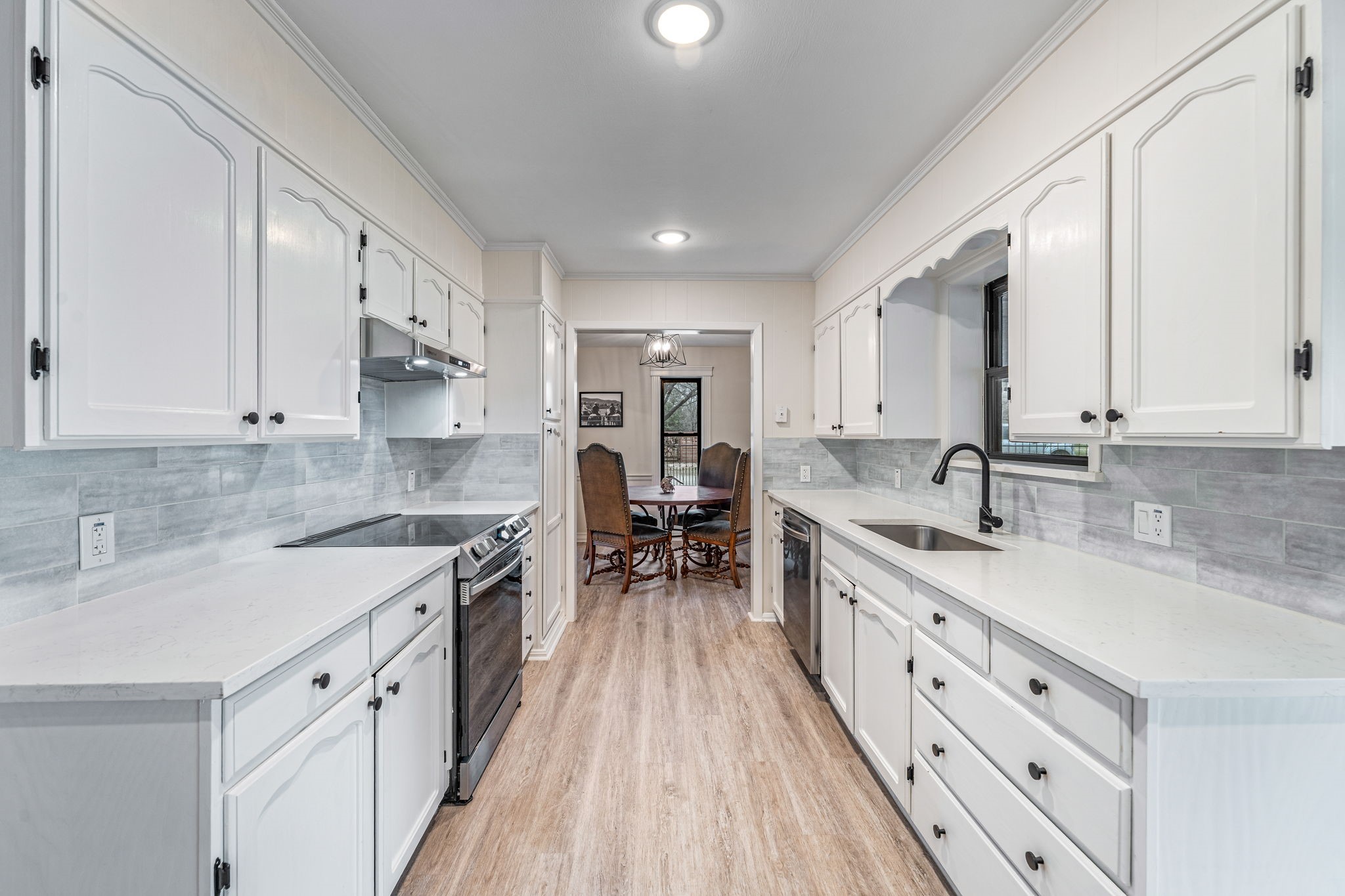 2622 N Highway 144