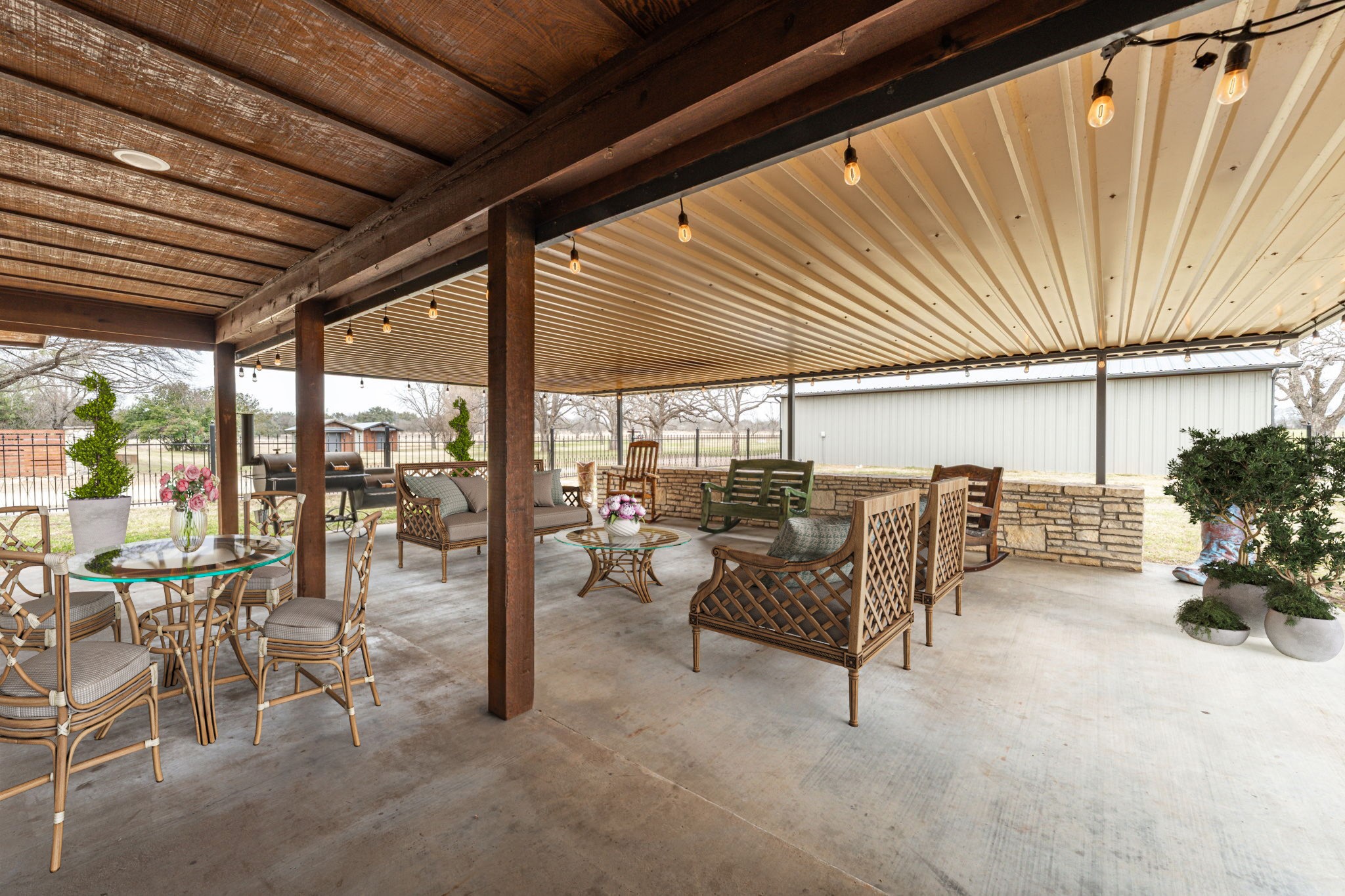 2622 N Highway 144