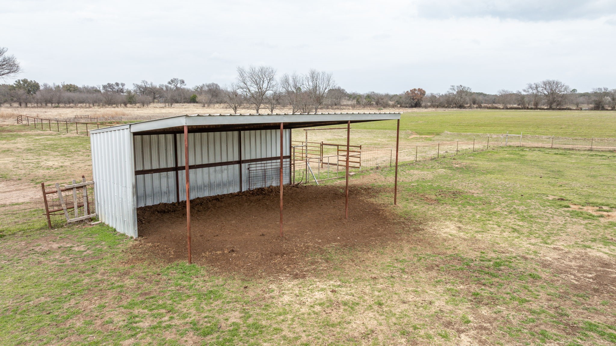 2622 N Highway 144