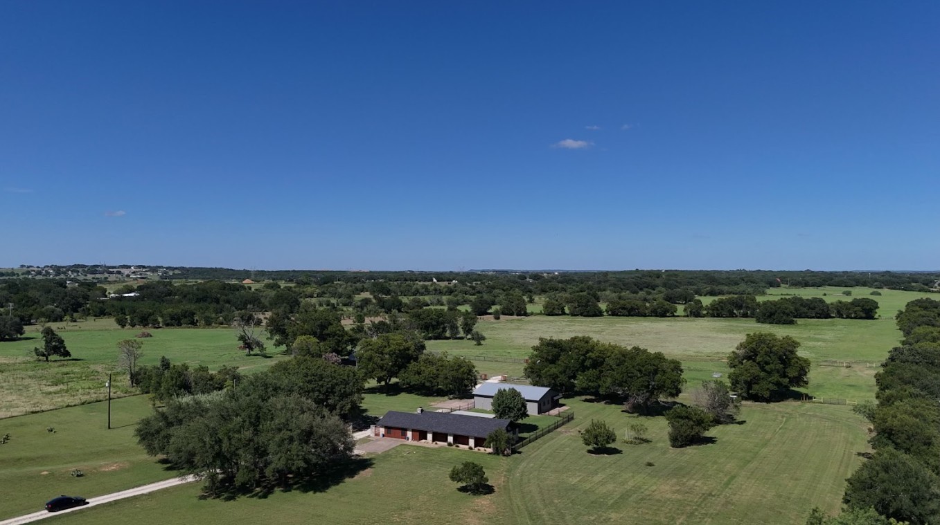 2622 N Highway 144