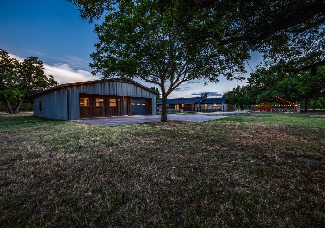 2622 N Highway 144