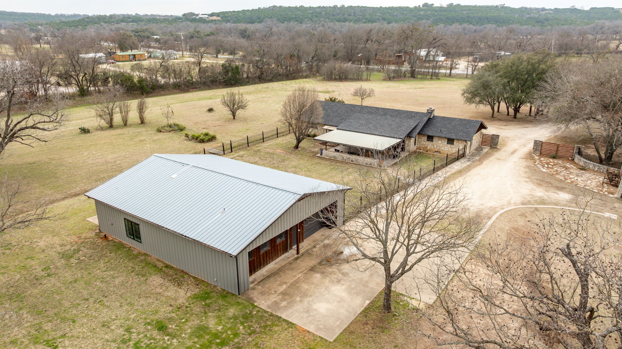 2622 N Highway 144