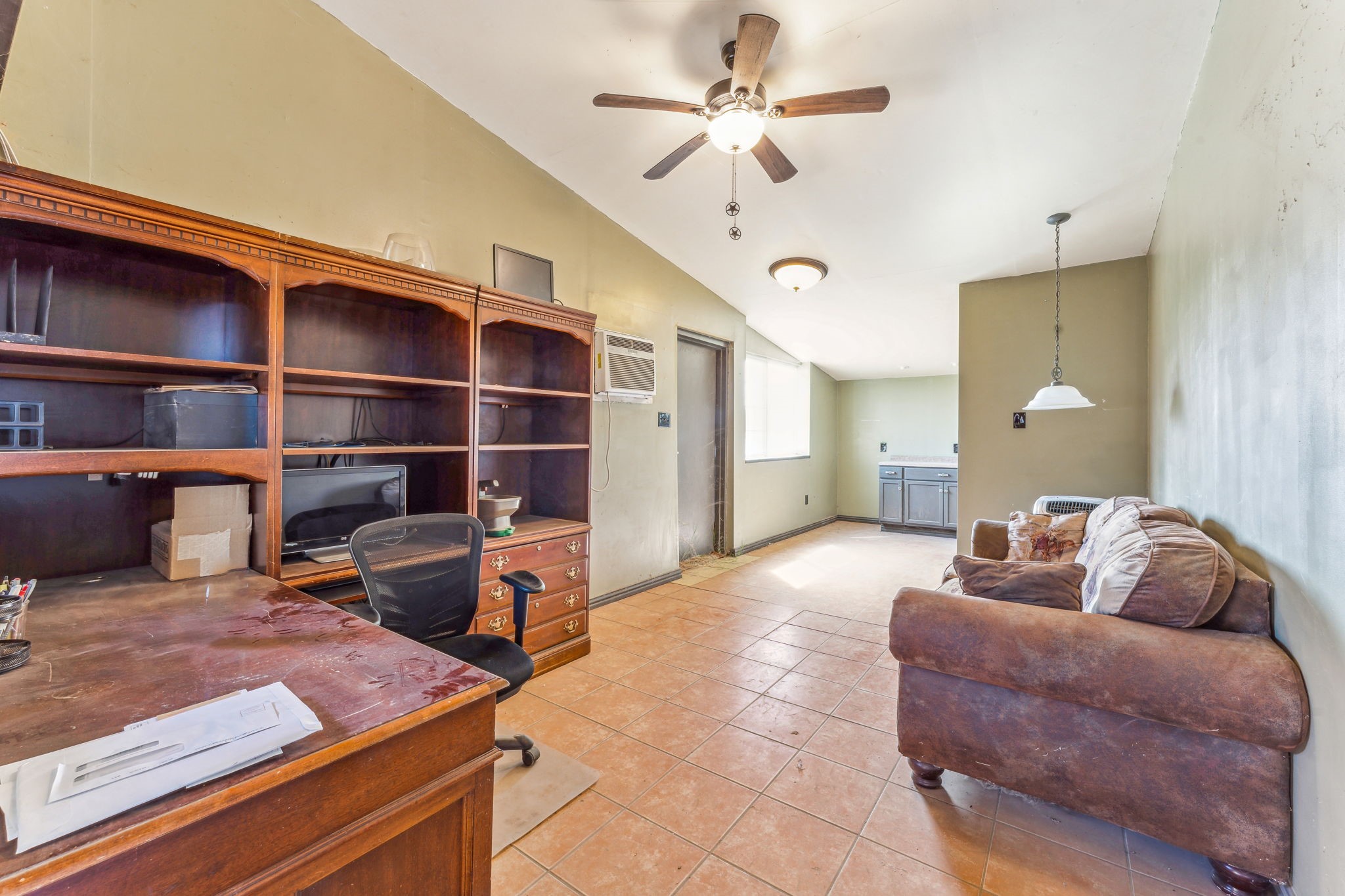 7000 Hill City Highway