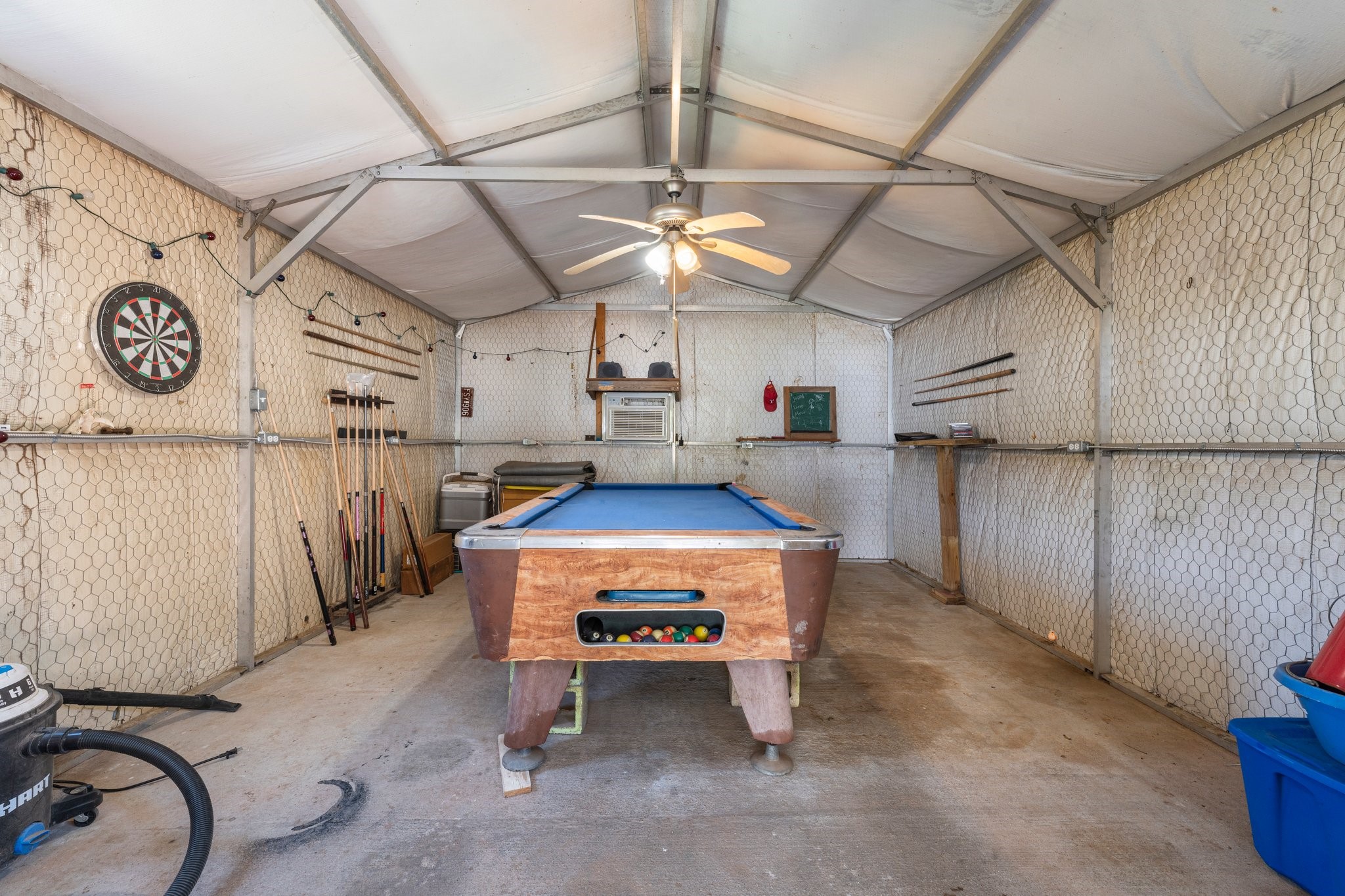 4820 N Highway 281