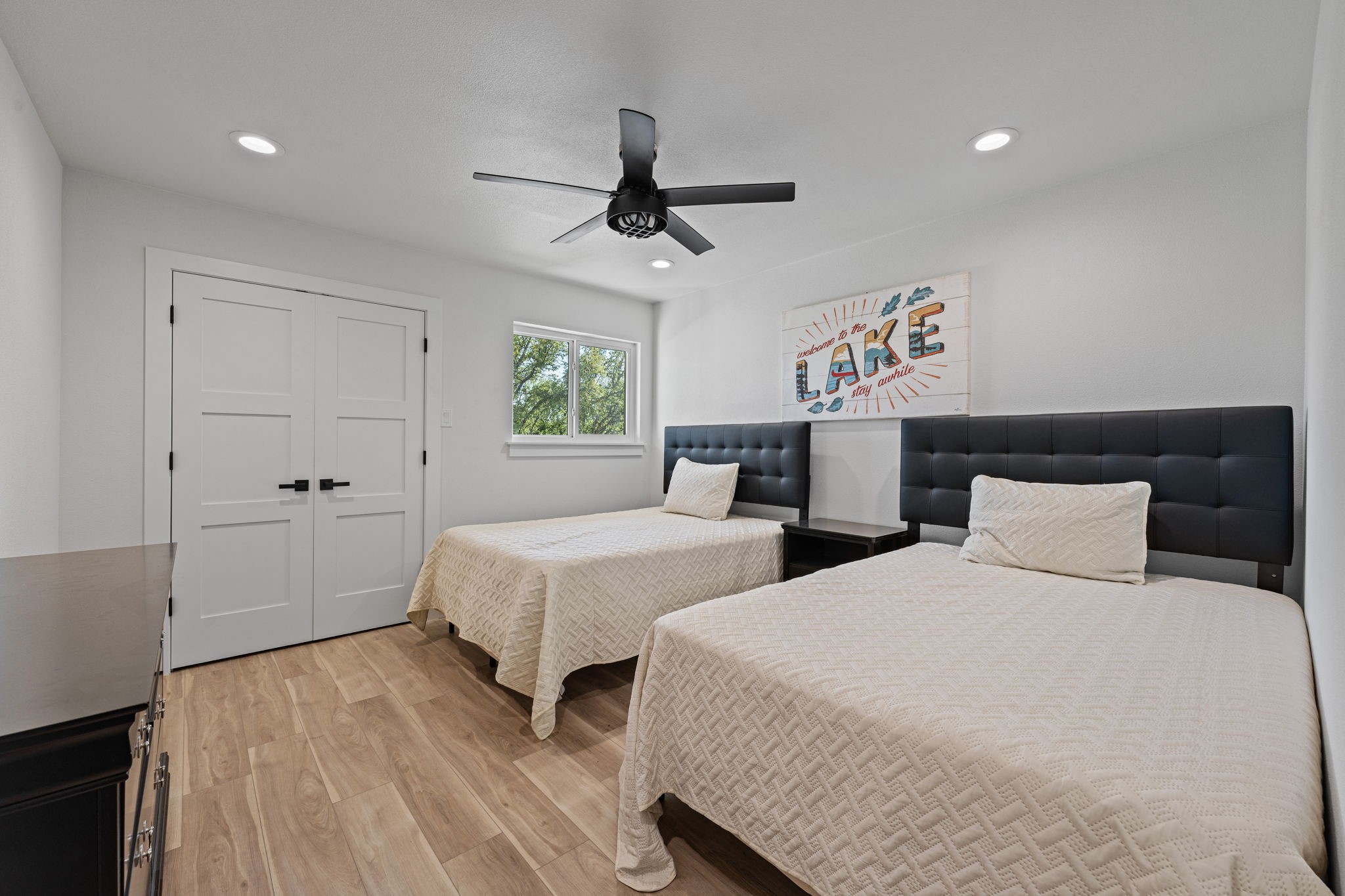1441 Ponderosa Unit #3 Drive 3
