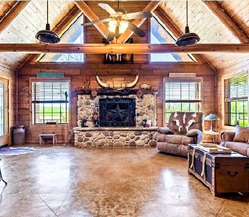 783 County Rd 4420