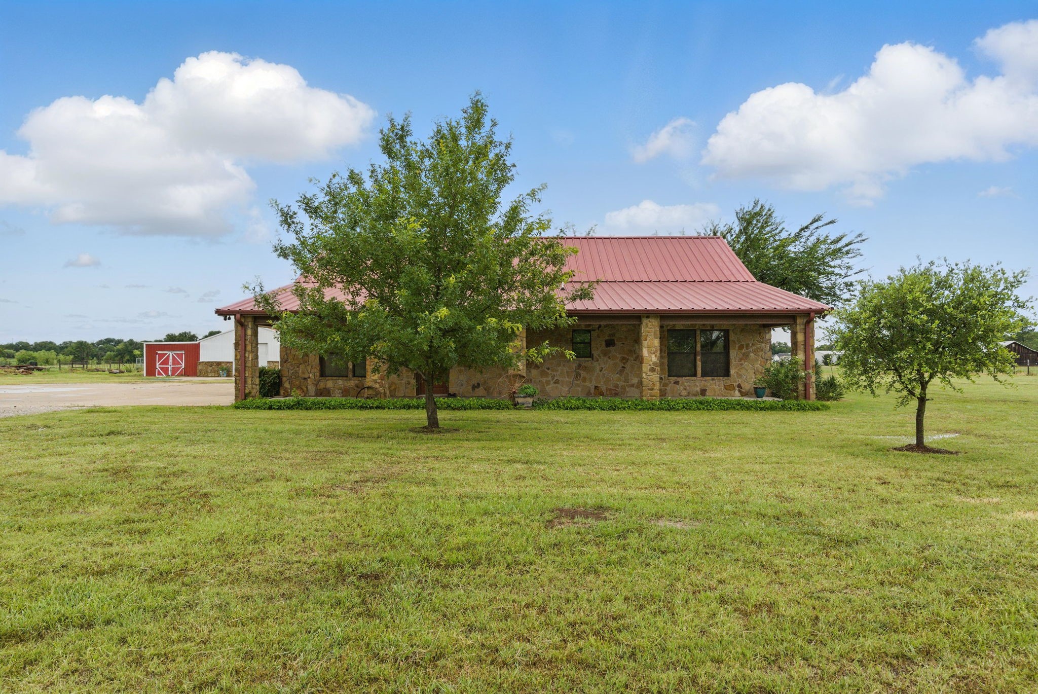 2790 Fairview Road