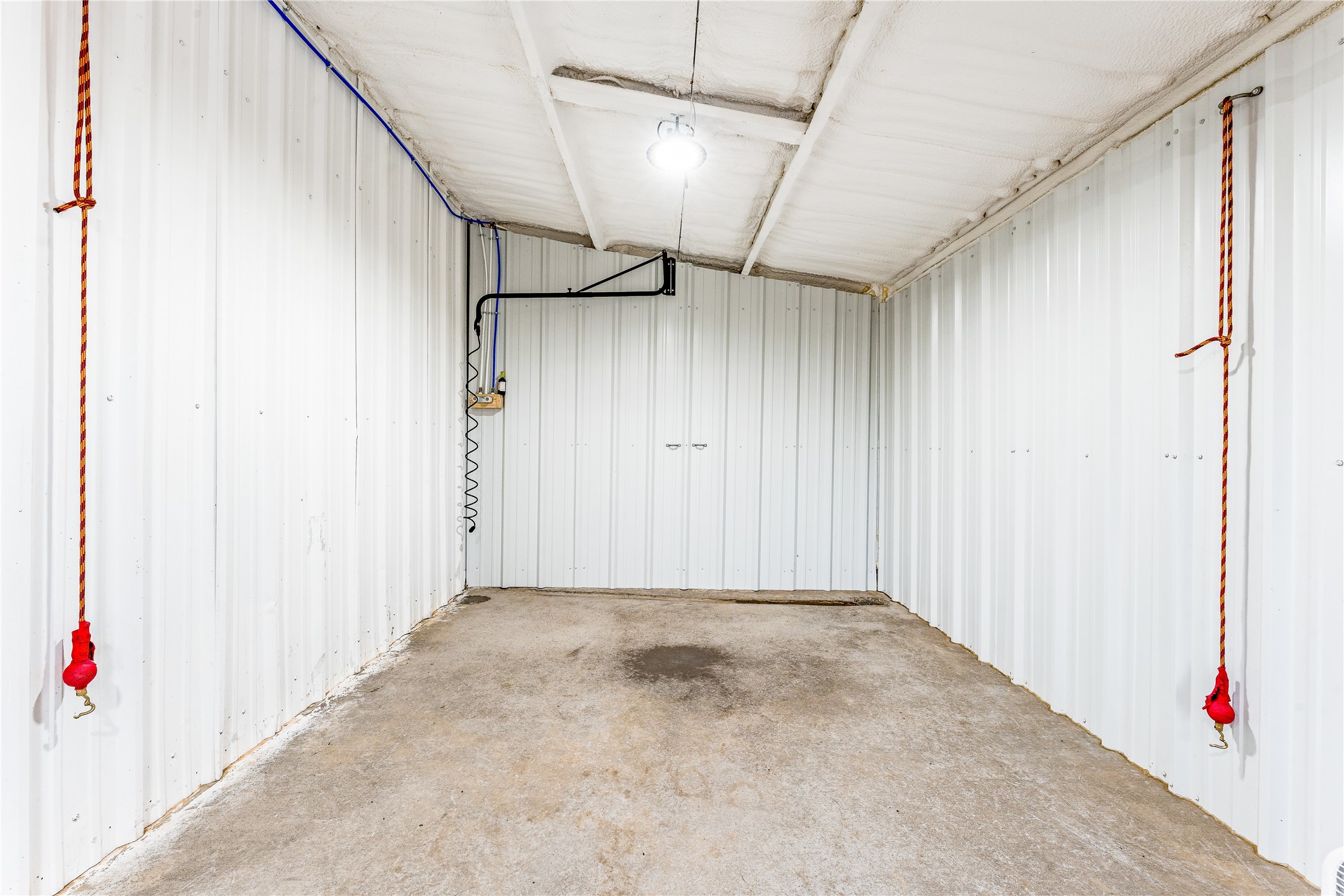 2283 US Highway 281 N