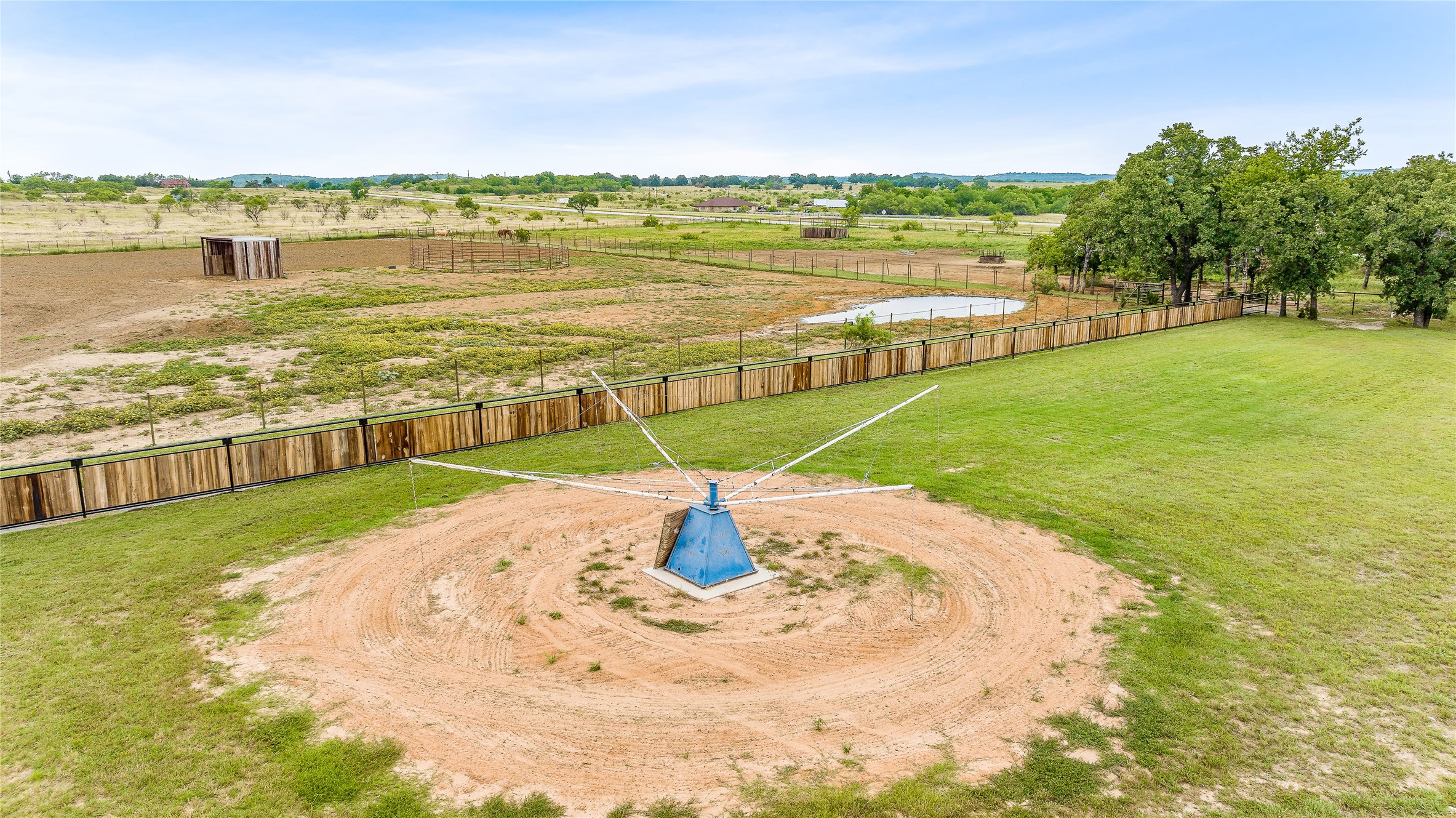 2283 US Highway 281 N