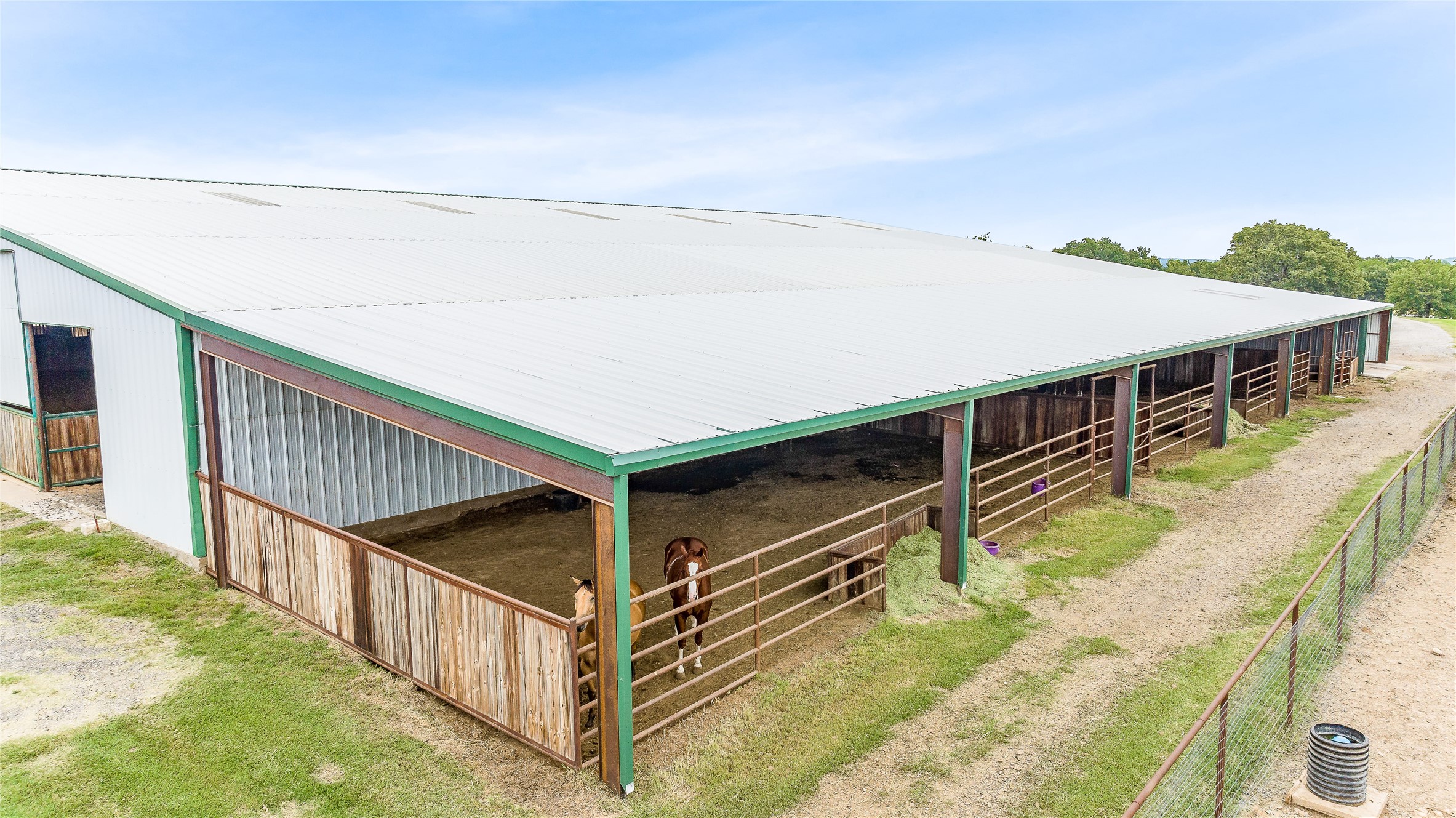 2283 US Highway 281 N