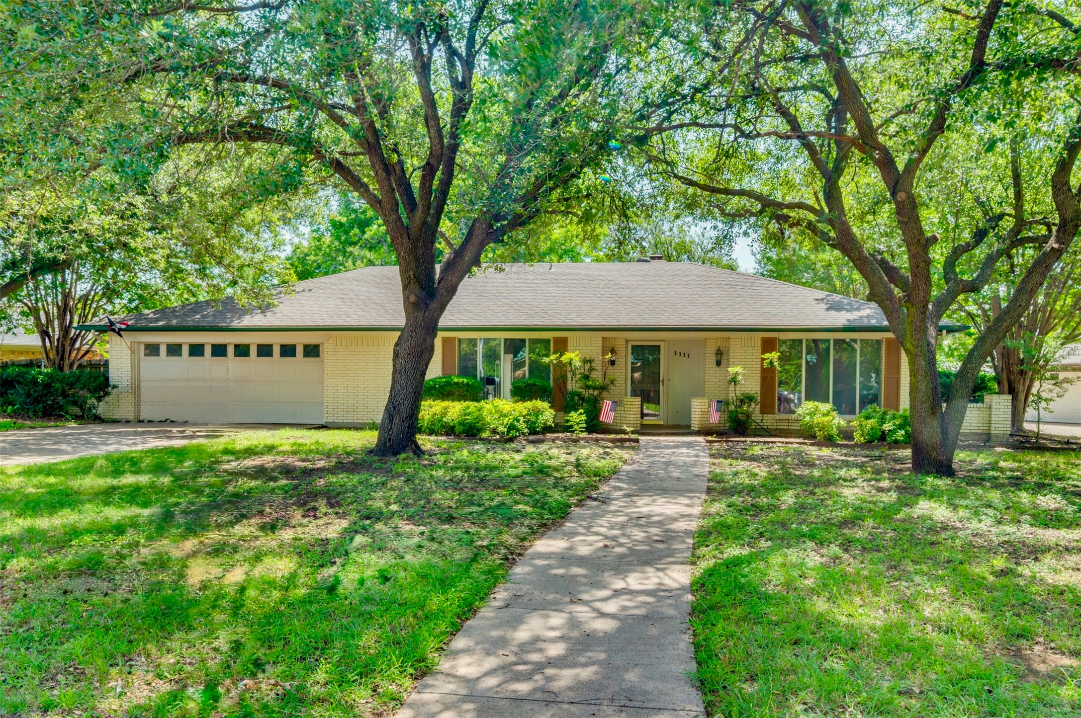 1111 Green River Trail