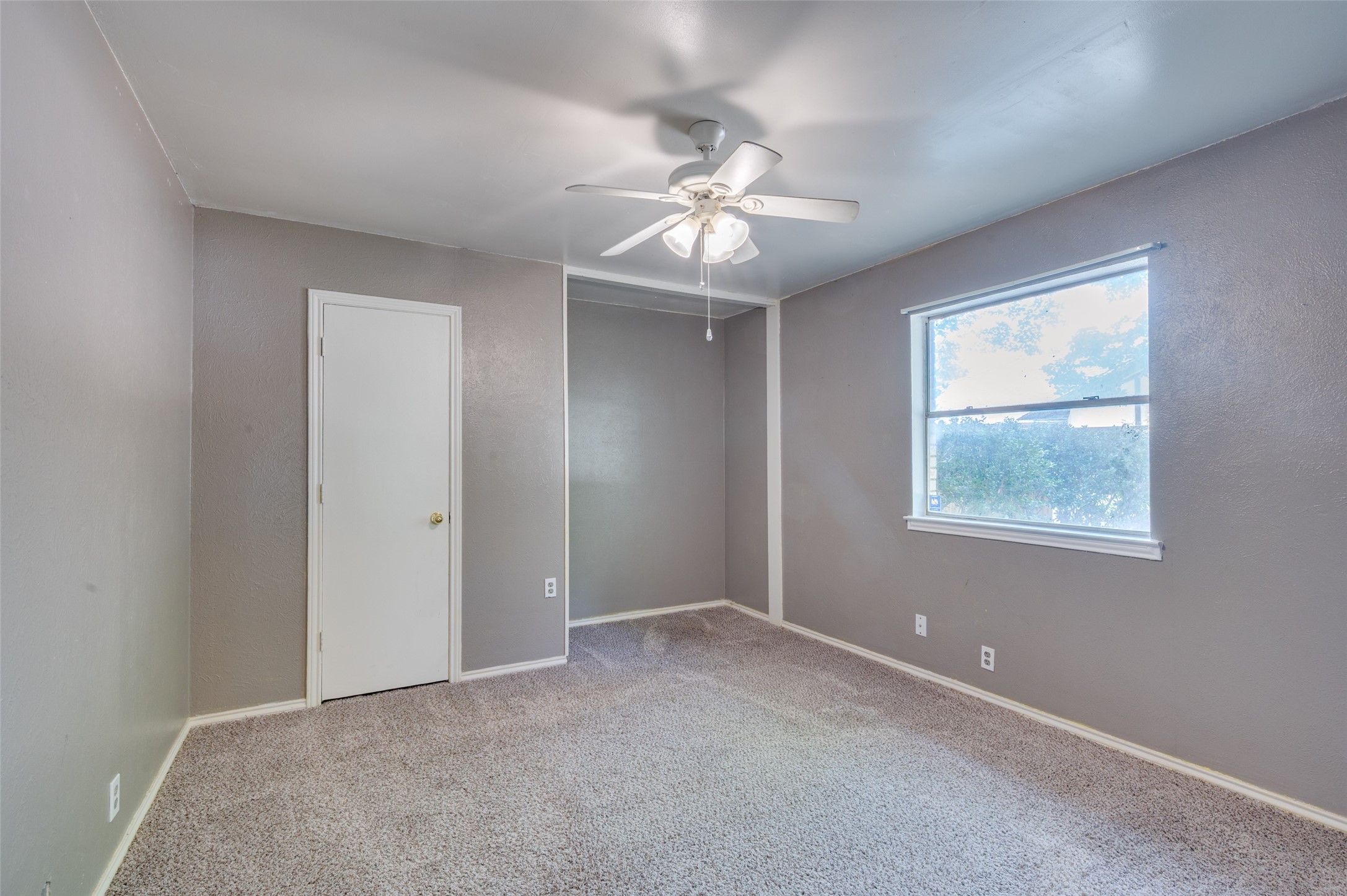 1111 Green River Trail