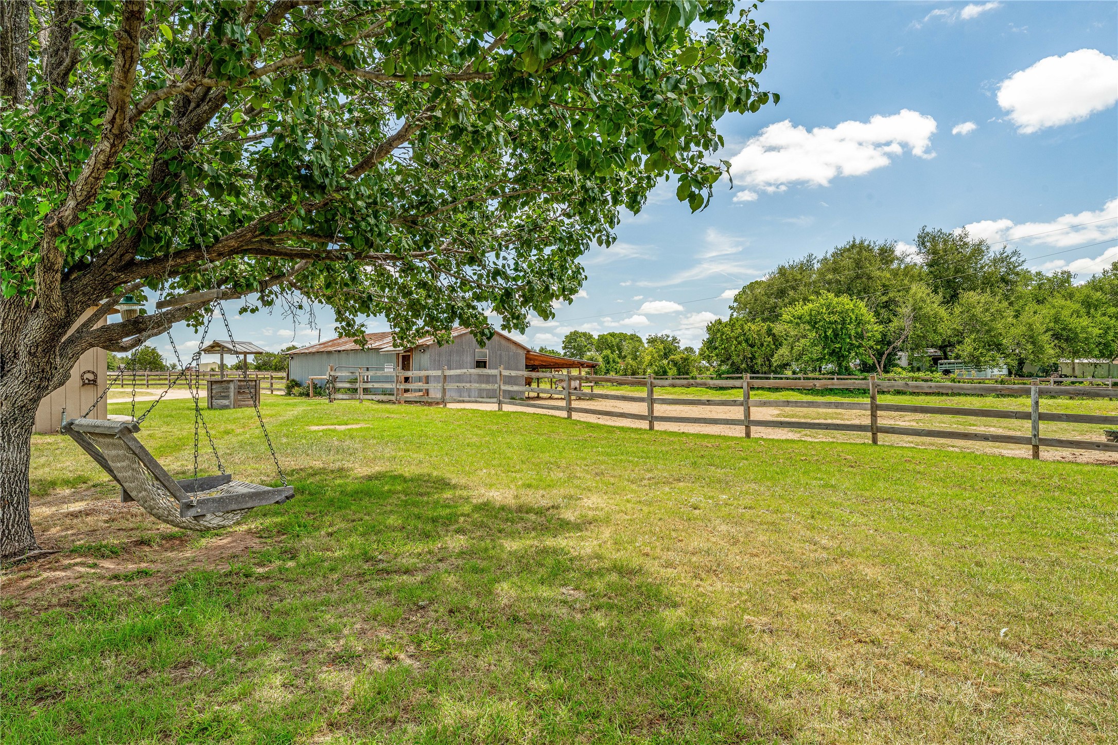 2991 N Fm 200