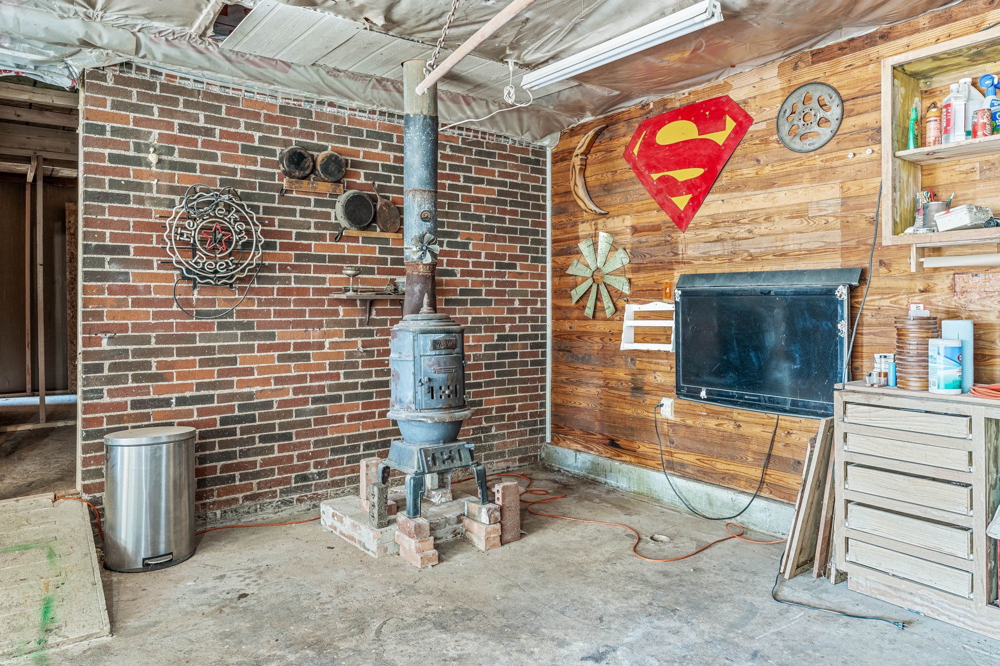 104 W Drive