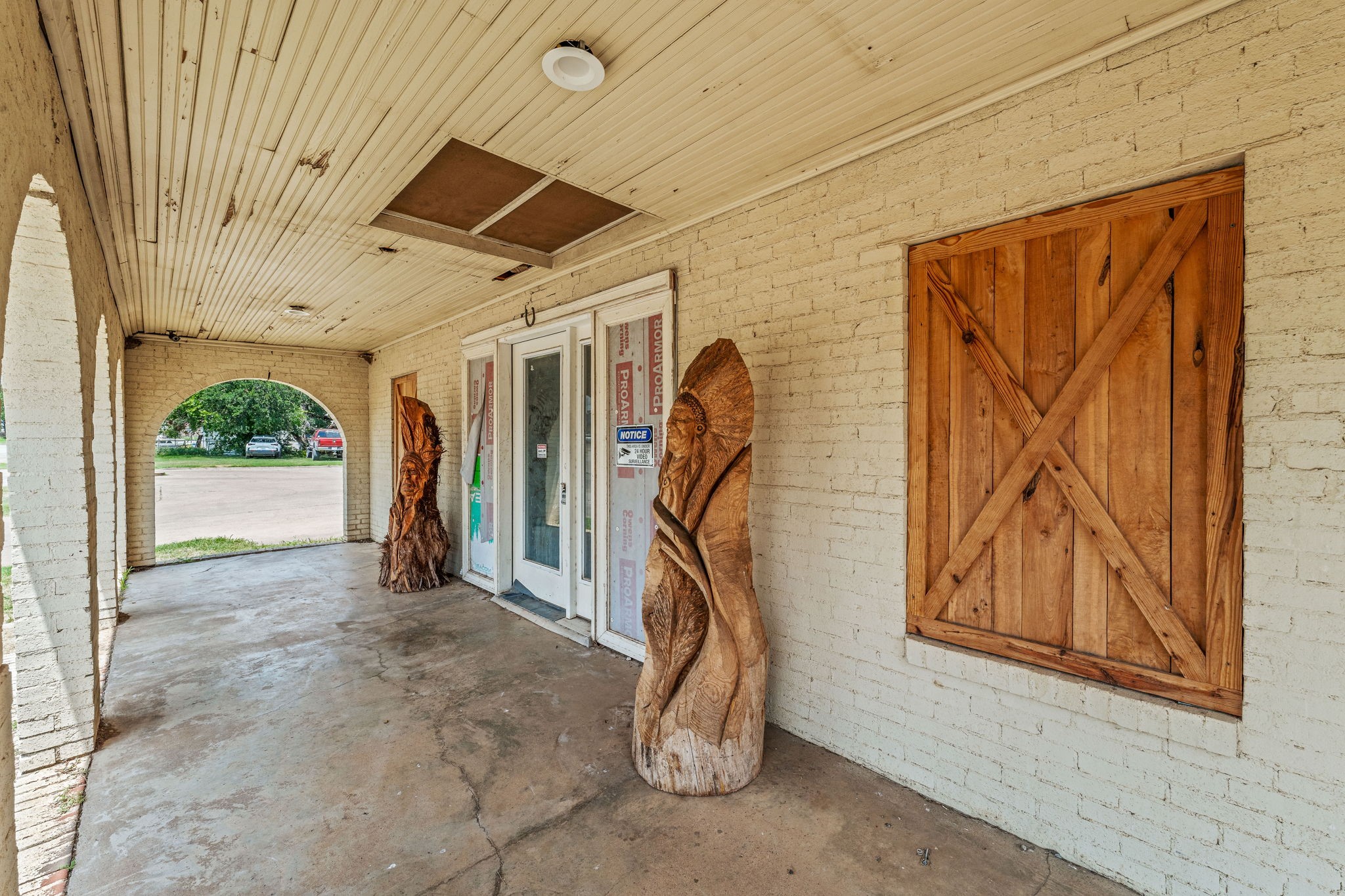 104 W Drive
