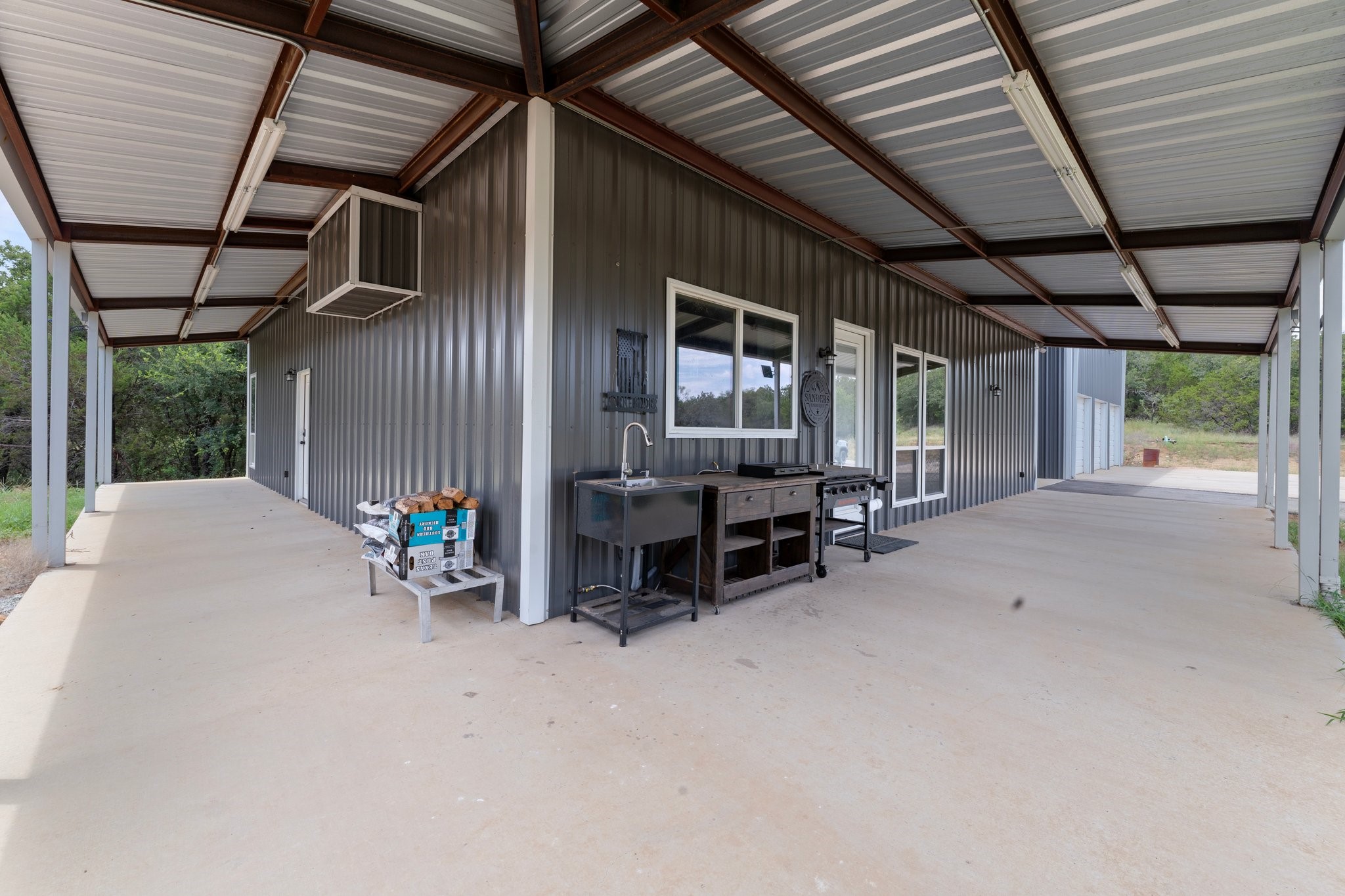 5977 N Fm 129