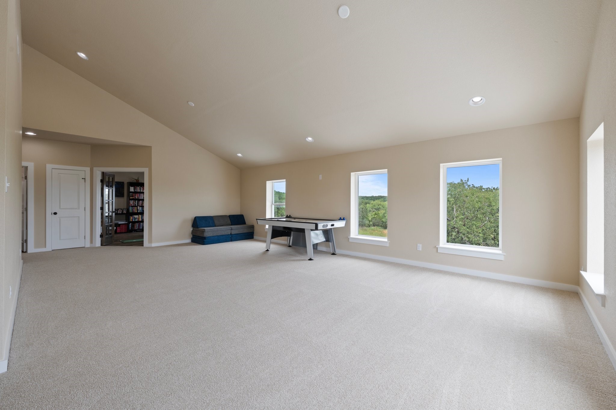 5977 N Fm 129