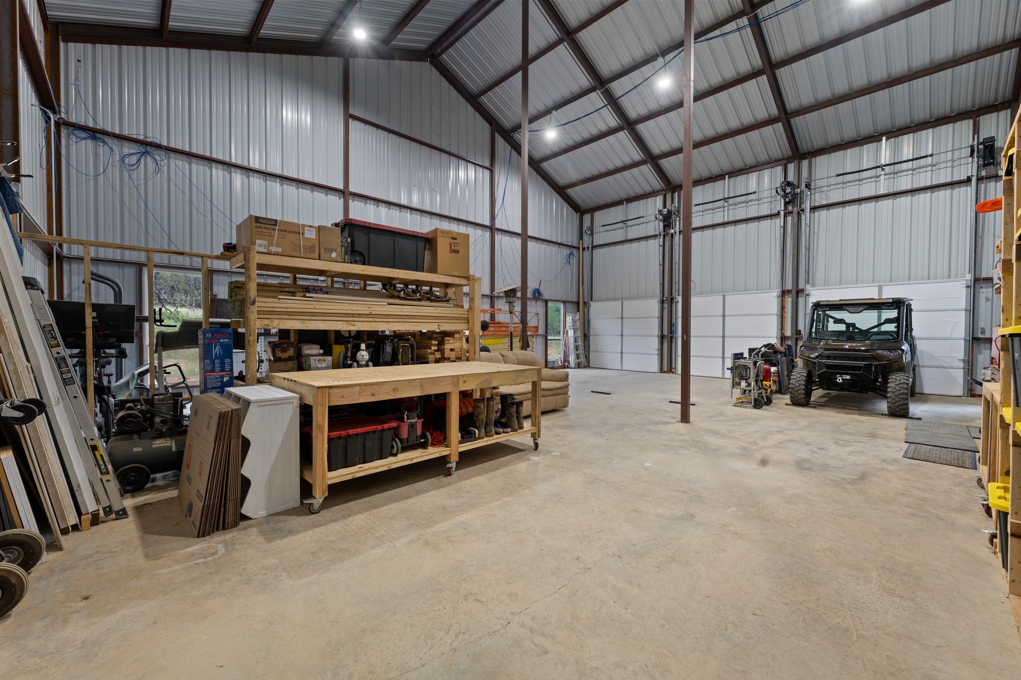 5977 N Fm 129