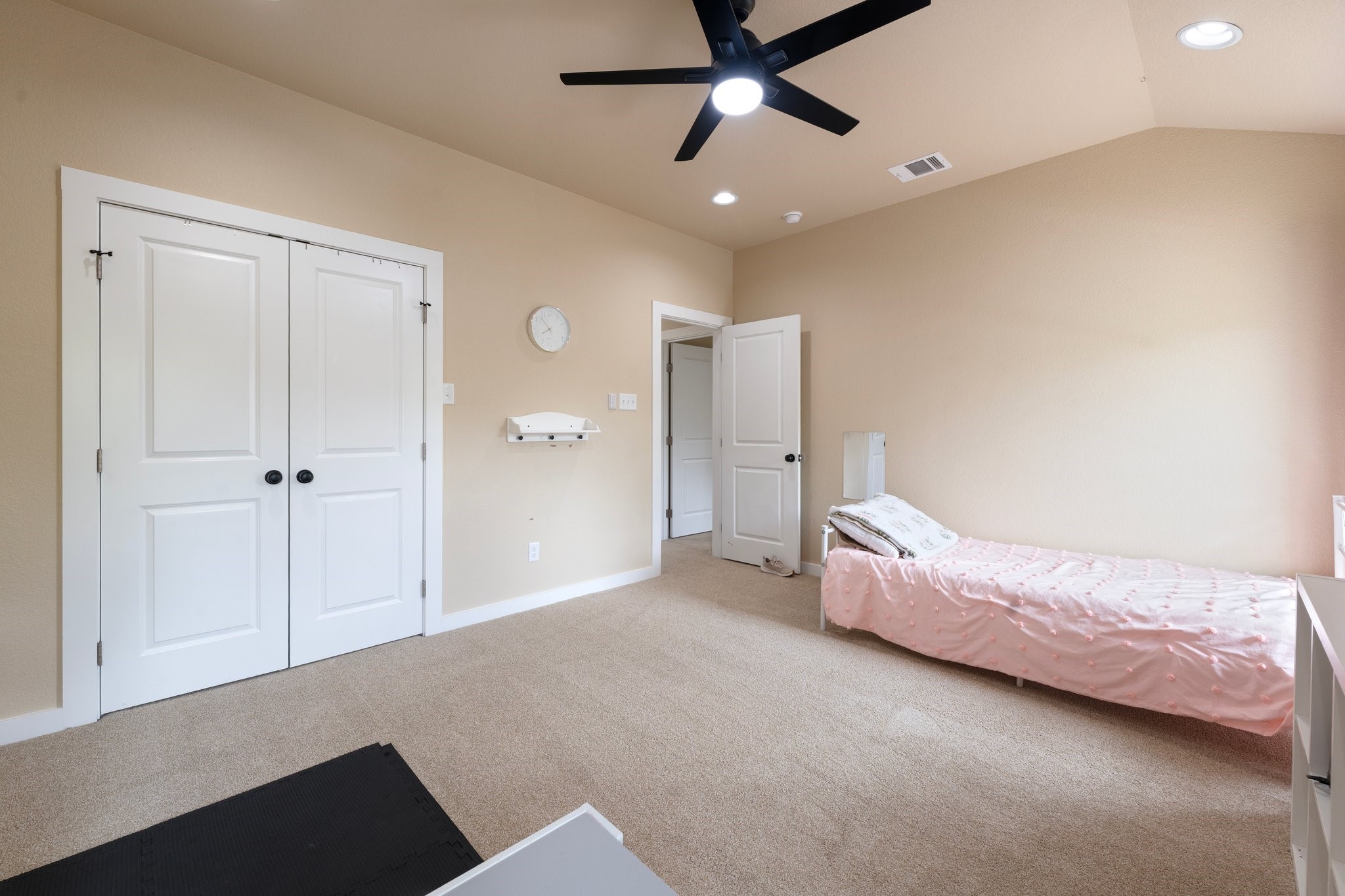 5977 N Fm 129