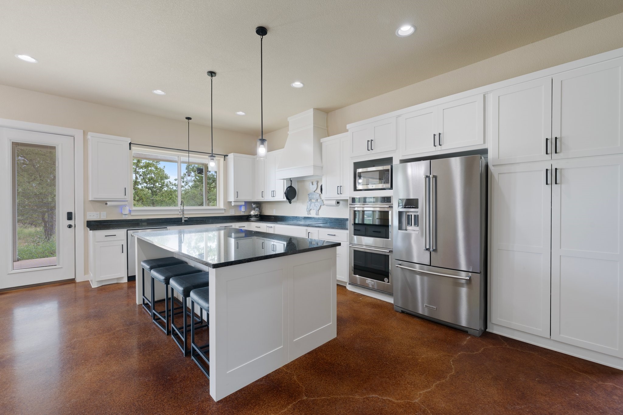 5977 N Fm 129