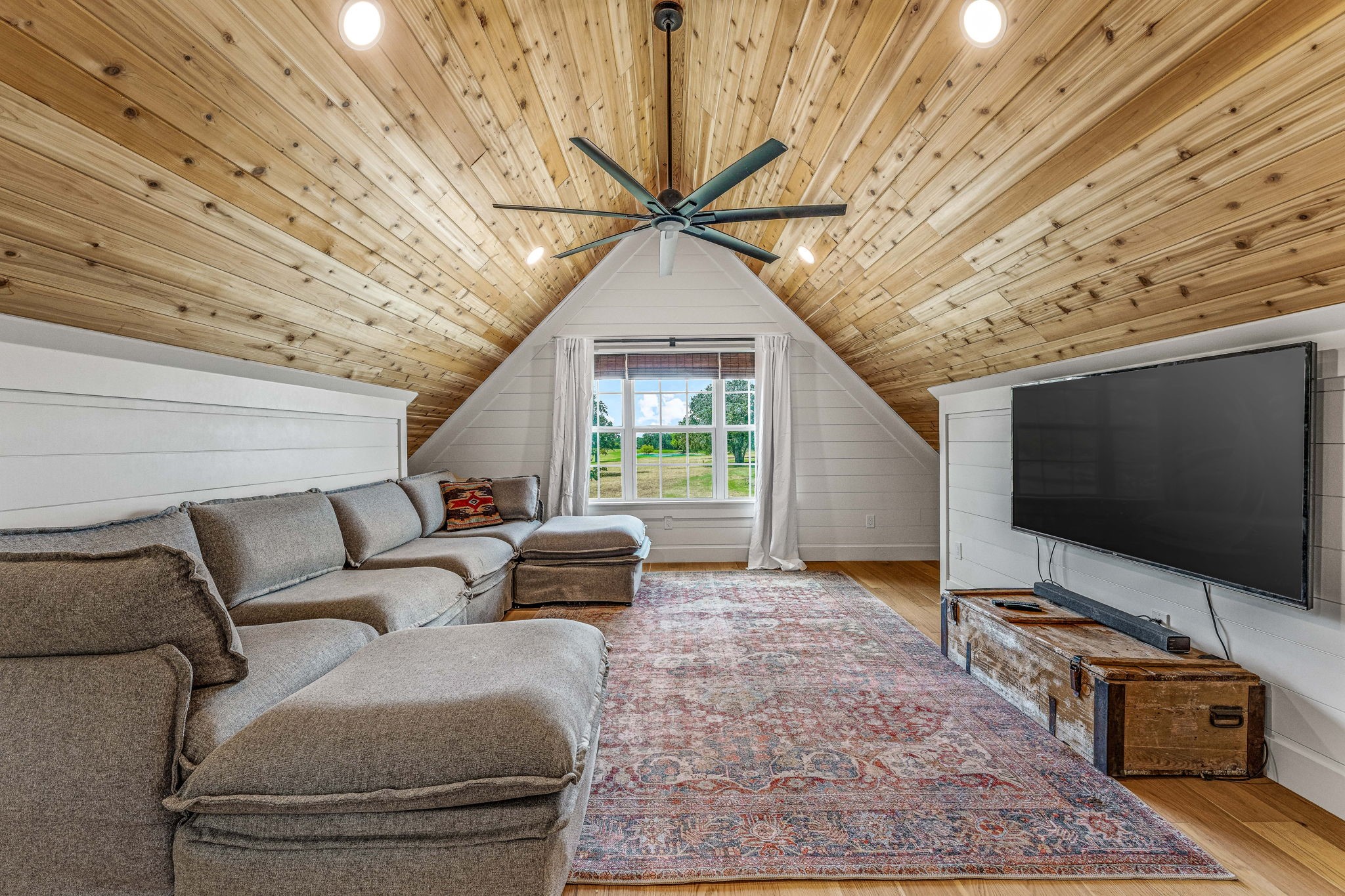 7101 Contrary Creek Road