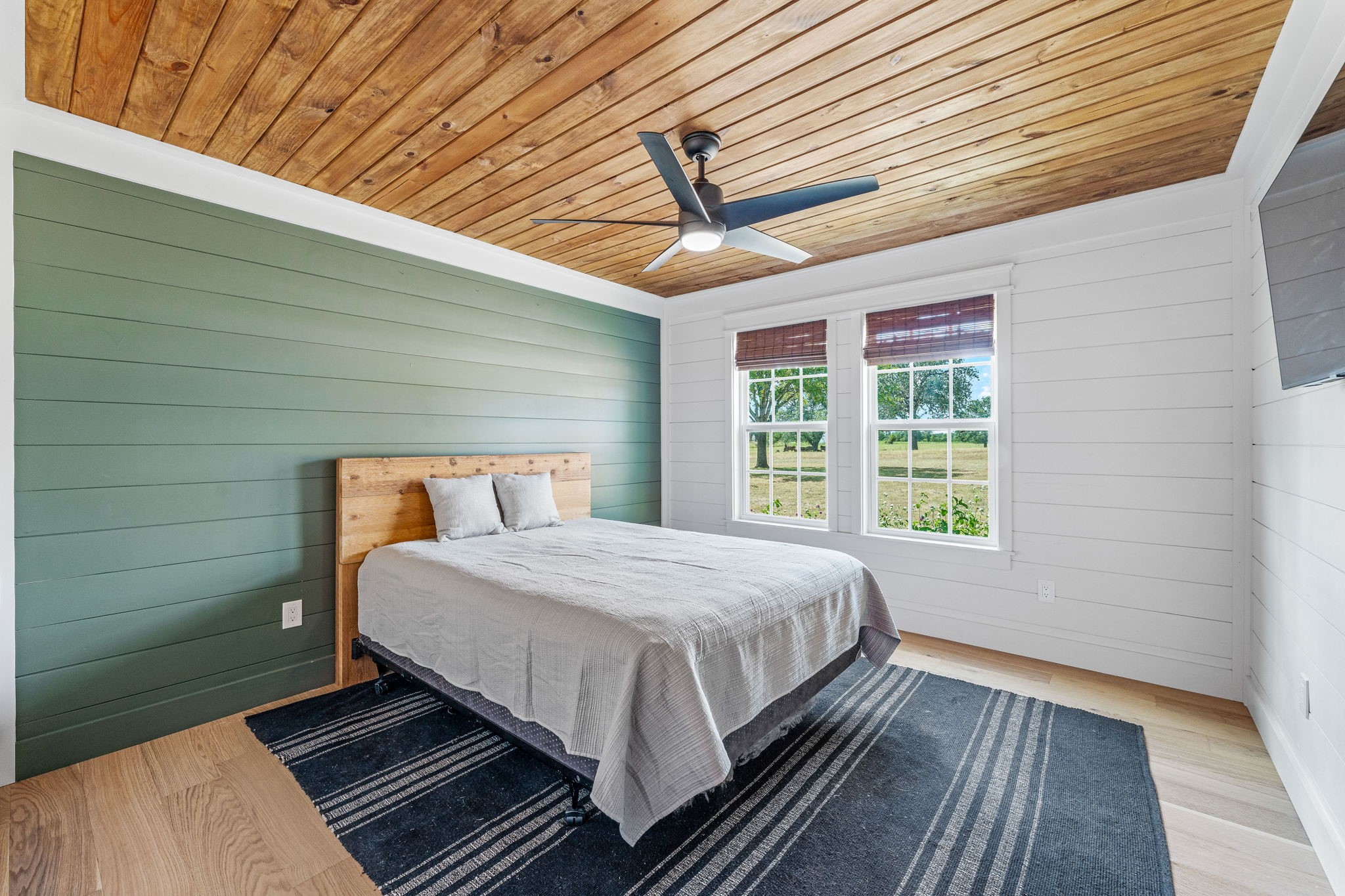 7101 Contrary Creek Road