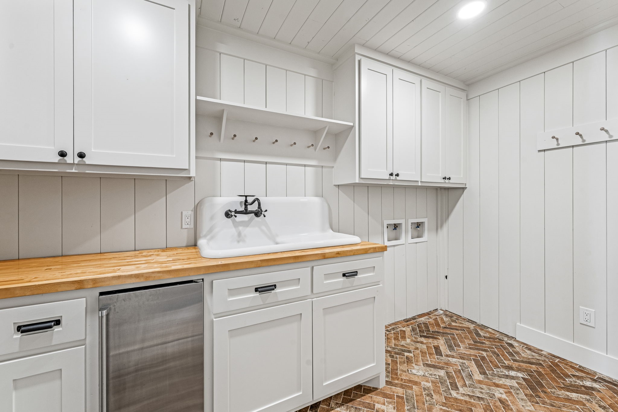 7101 Contrary Creek Road