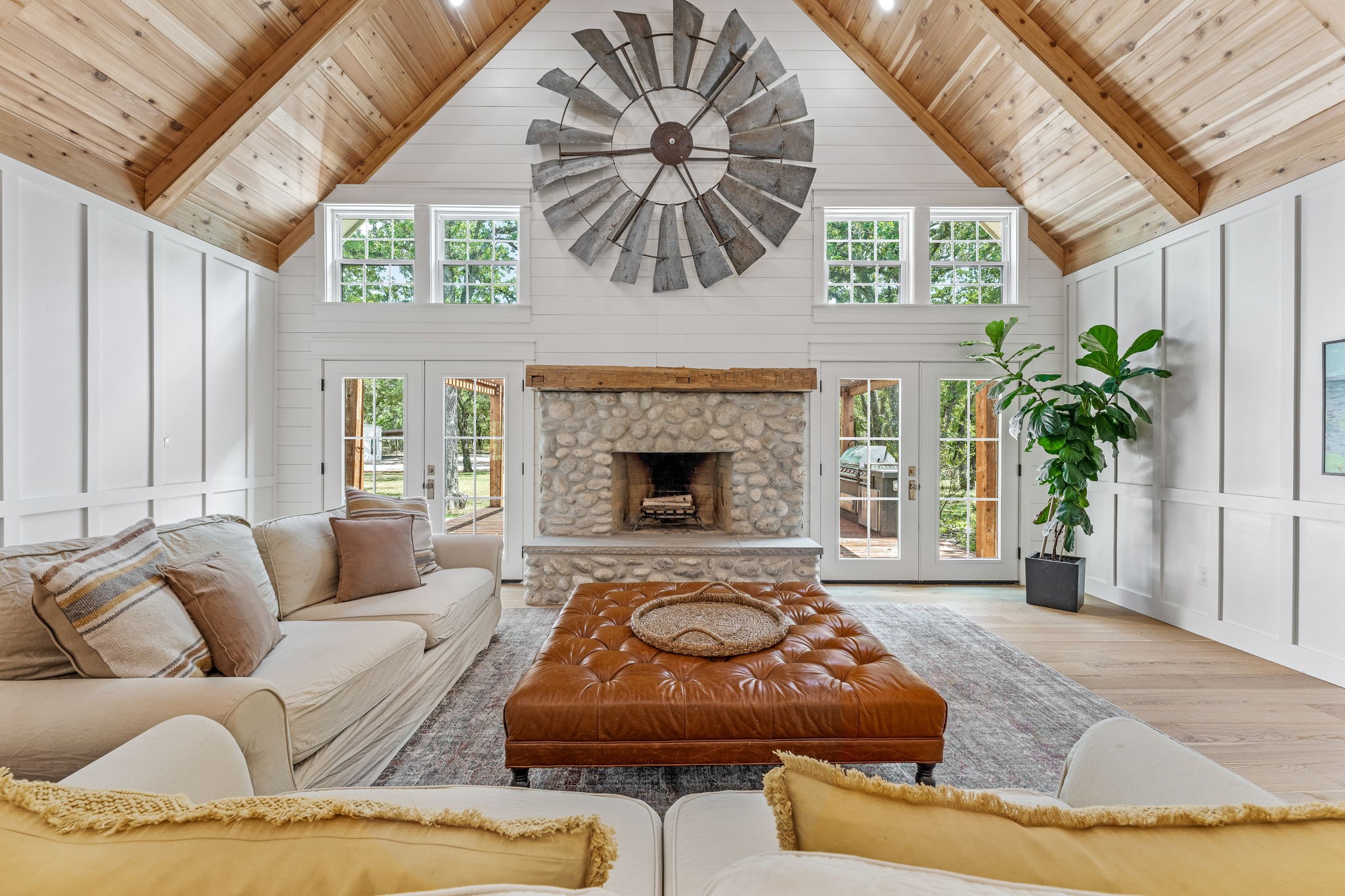 7101 Contrary Creek Road