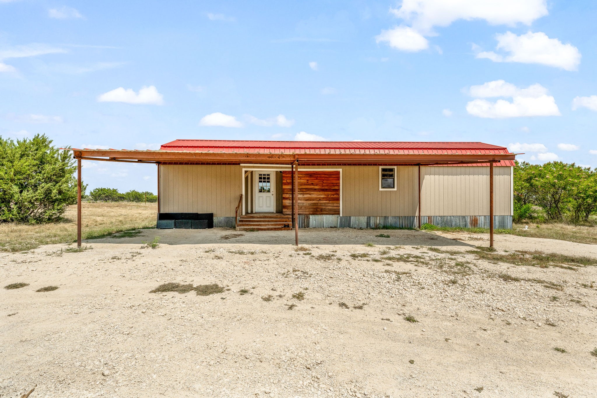 4470 Farm Road 219