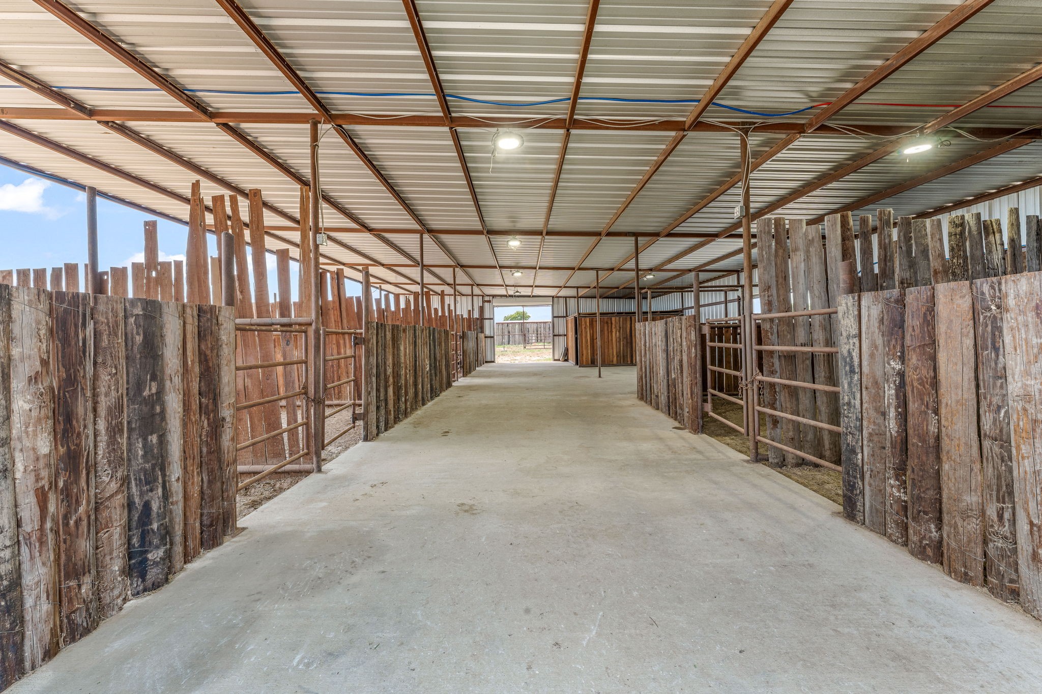 4470 Farm Road 219