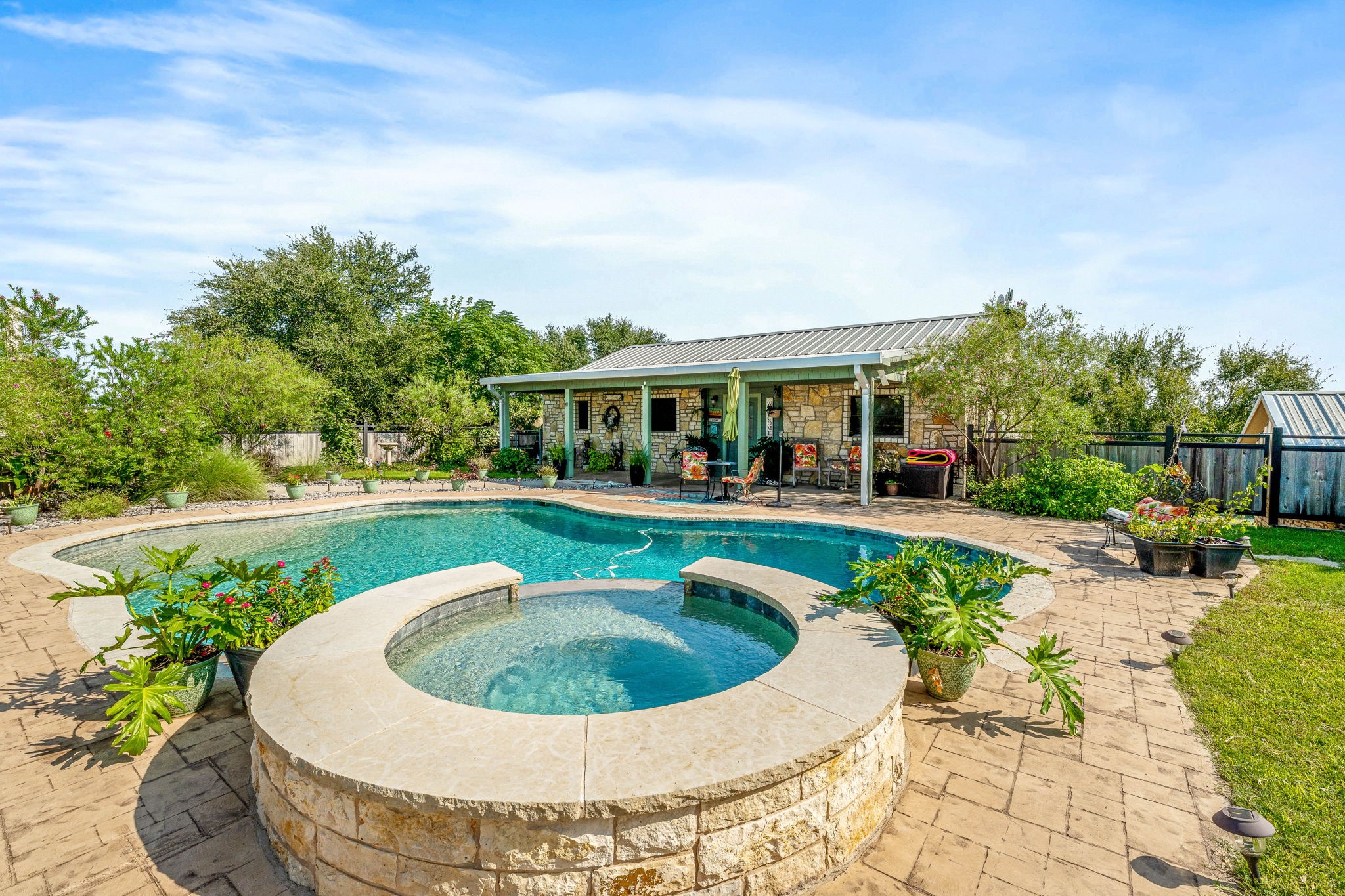 1321 N Fm 56
