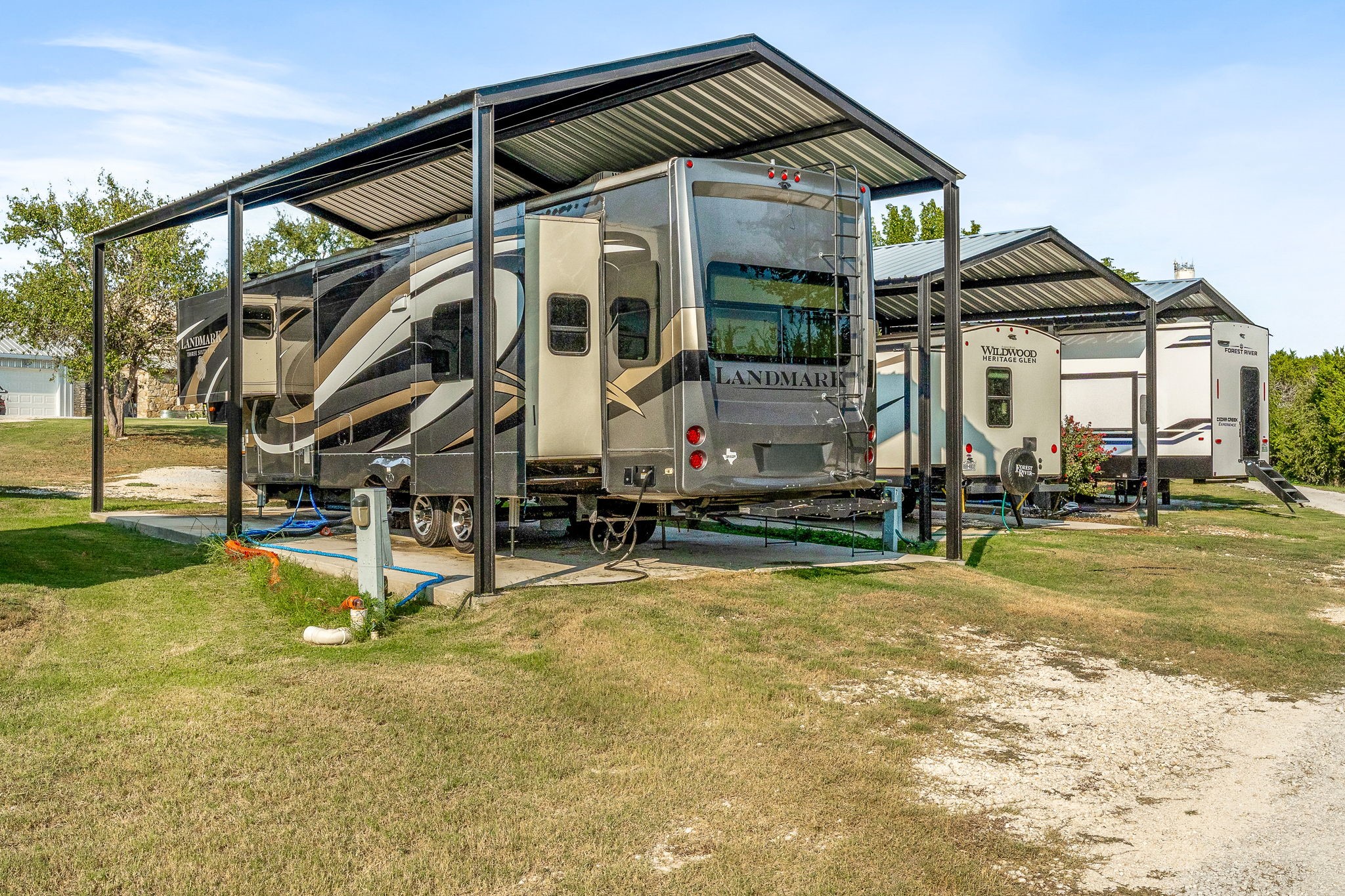 1321 N Fm 56