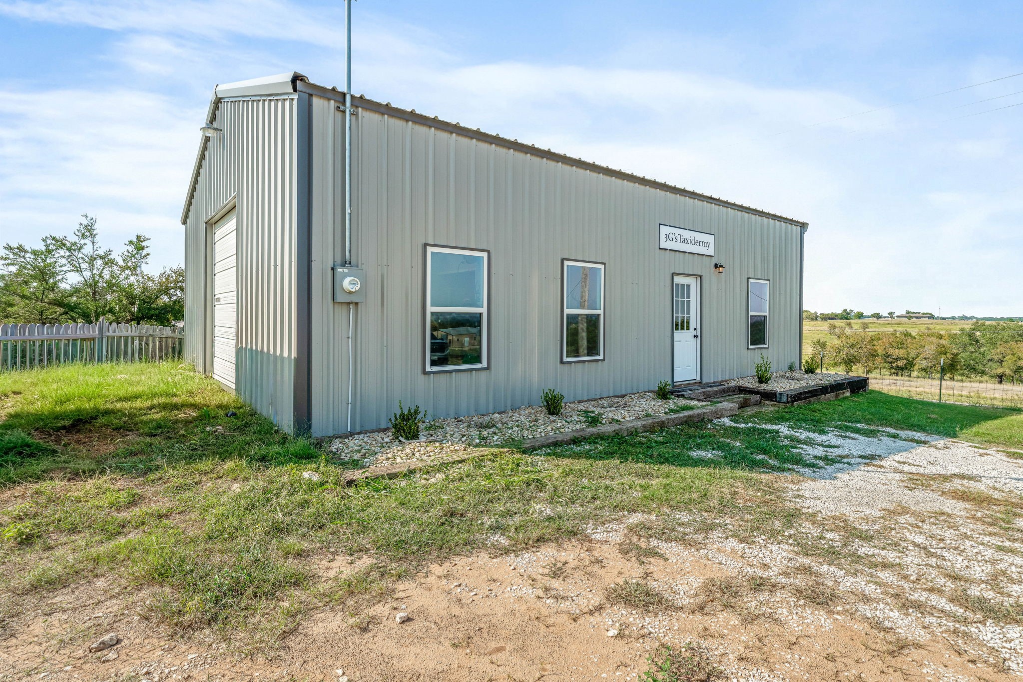 1321 N Fm 56