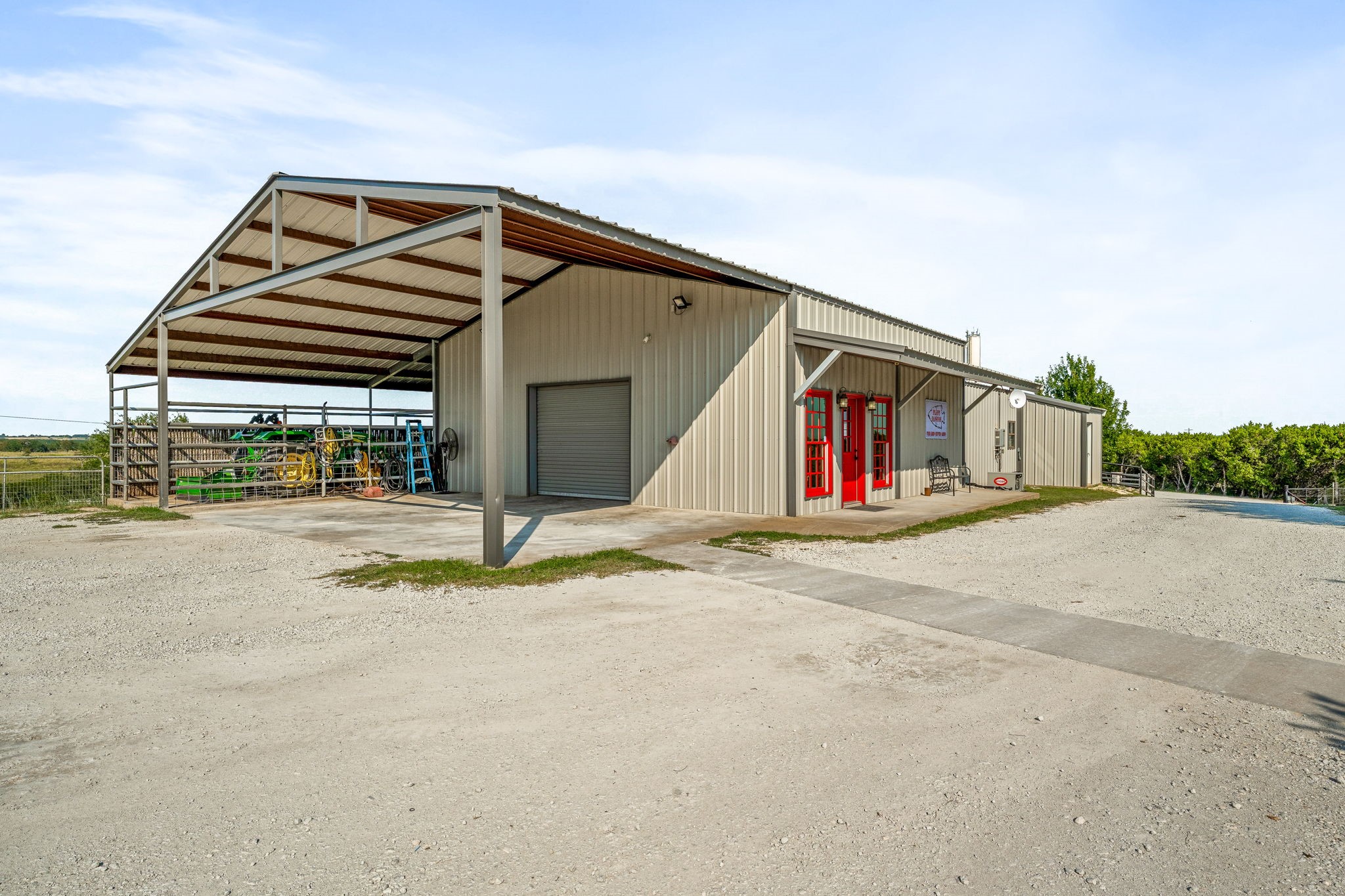 1321 N Fm 56