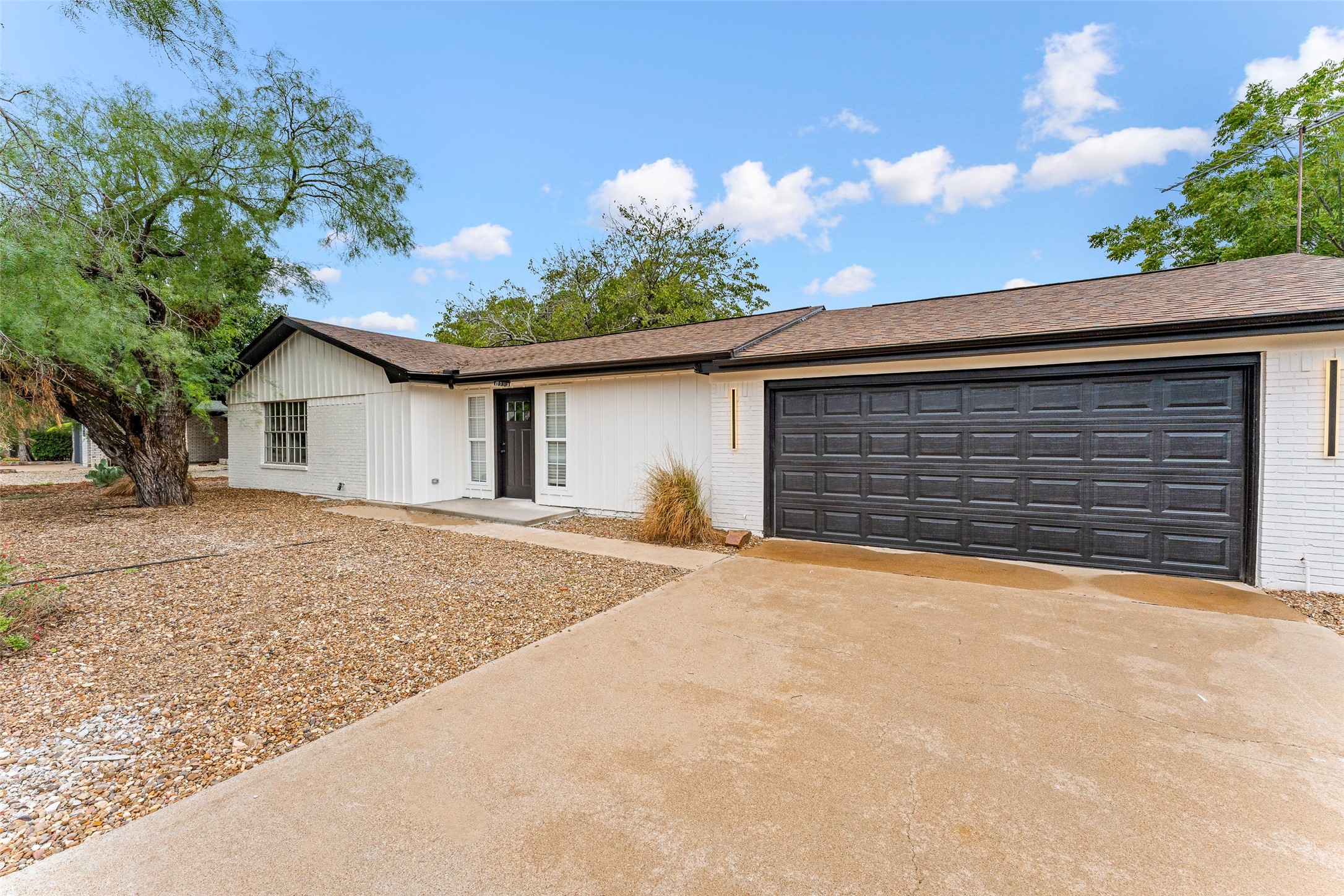 4000 Fairway Drive