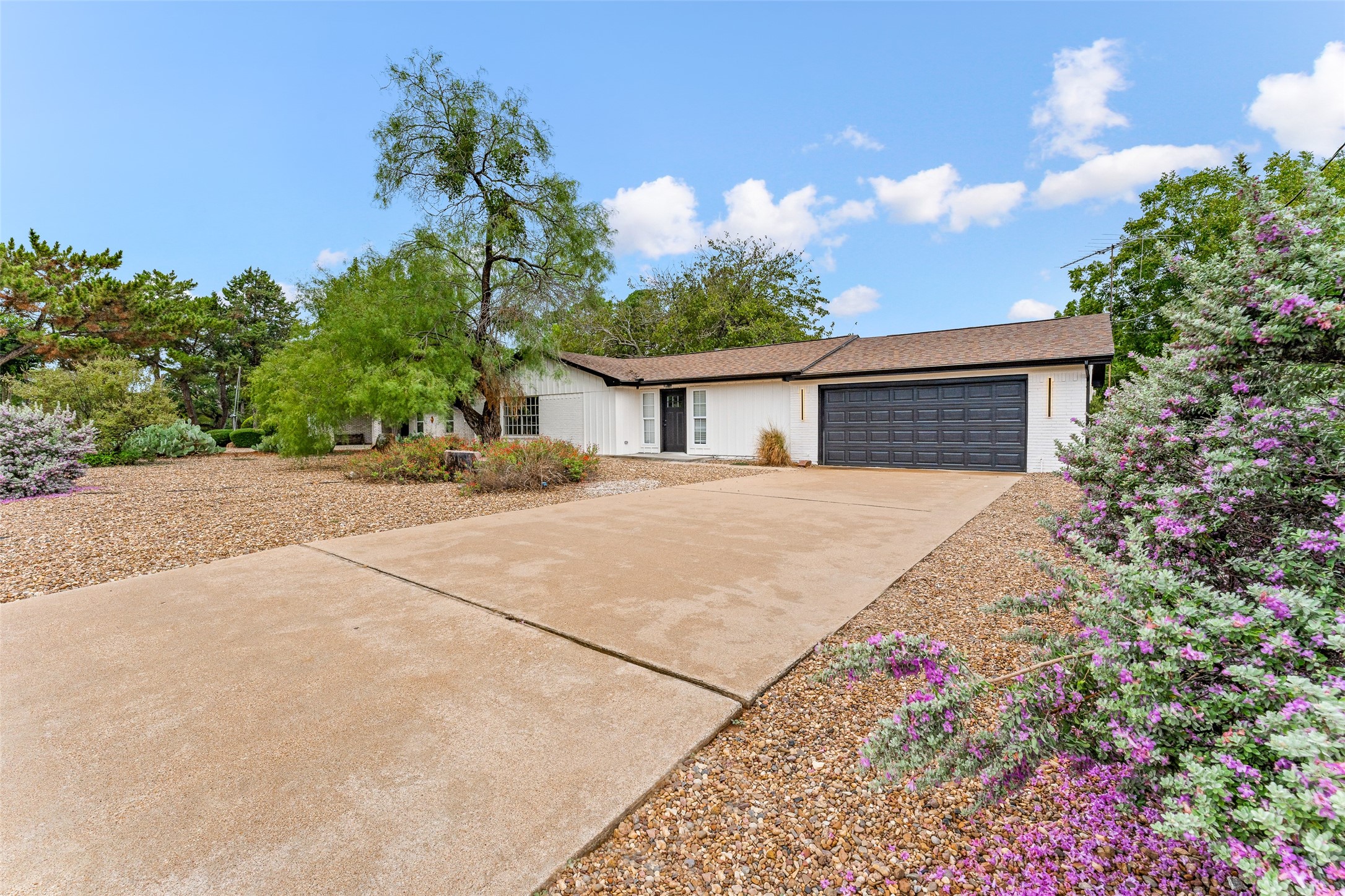 4000 Fairway Drive